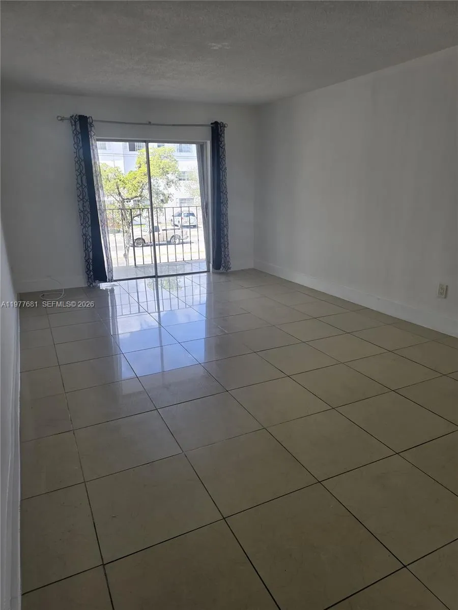 13725 Ne 6th Ave 203, North Miami, Florida 33161, North Miami, Florida 33161, 1 Bedroom Bedrooms, ,1 BathroomBathrooms,Residential Lease,For Rent,13725 Ne 6th Ave 203, North Miami, Florida 33161,A11977681