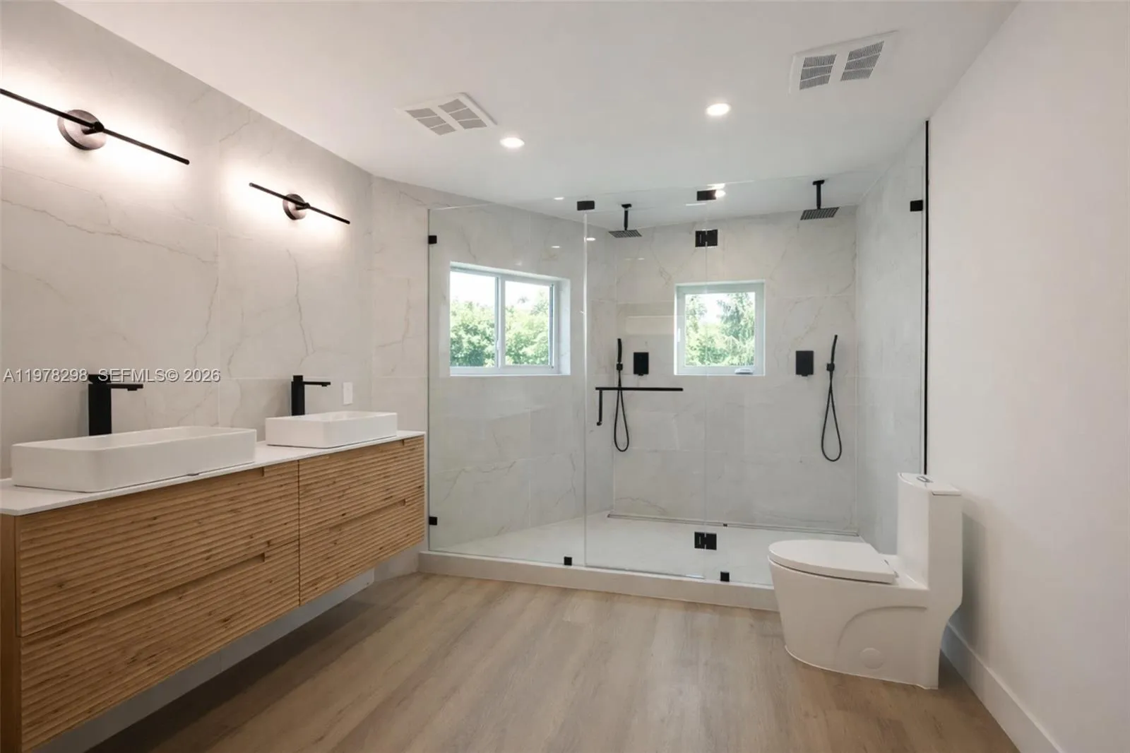 2416 Ne 19th Ter, Wilton Manors, Florida 33305, Wilton Manors, Florida 33305, 3 Bedrooms Bedrooms, ,3 BathroomsBathrooms,Residential,For Sale,2416 Ne 19th Ter, Wilton Manors, Florida 33305,A11978298