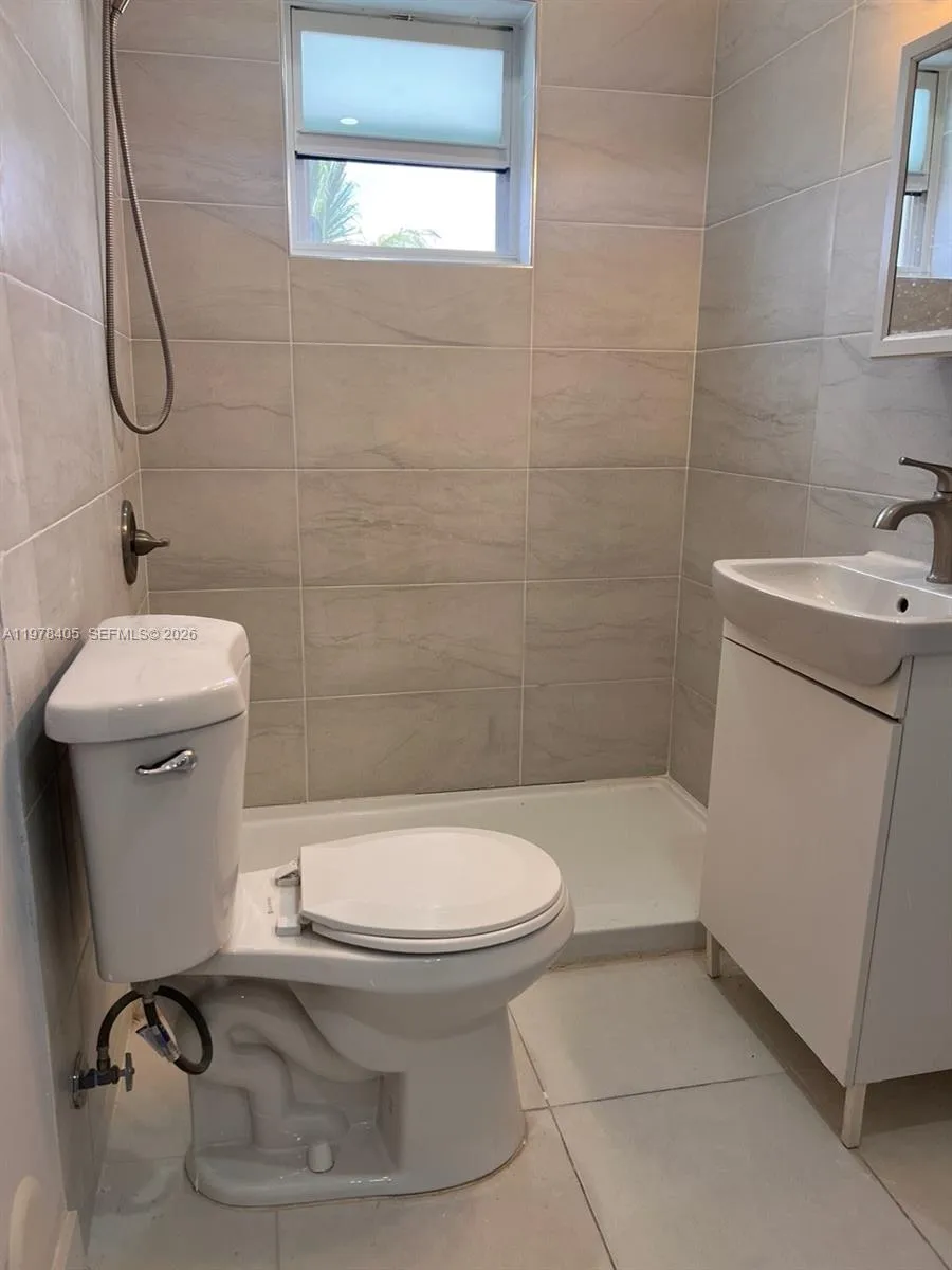 852 Sw 13th Ave, Miami, Florida 33135, Miami, Florida 33135, ,Commercial Sale,For Sale,852 Sw 13th Ave, Miami, Florida 33135,A11978405