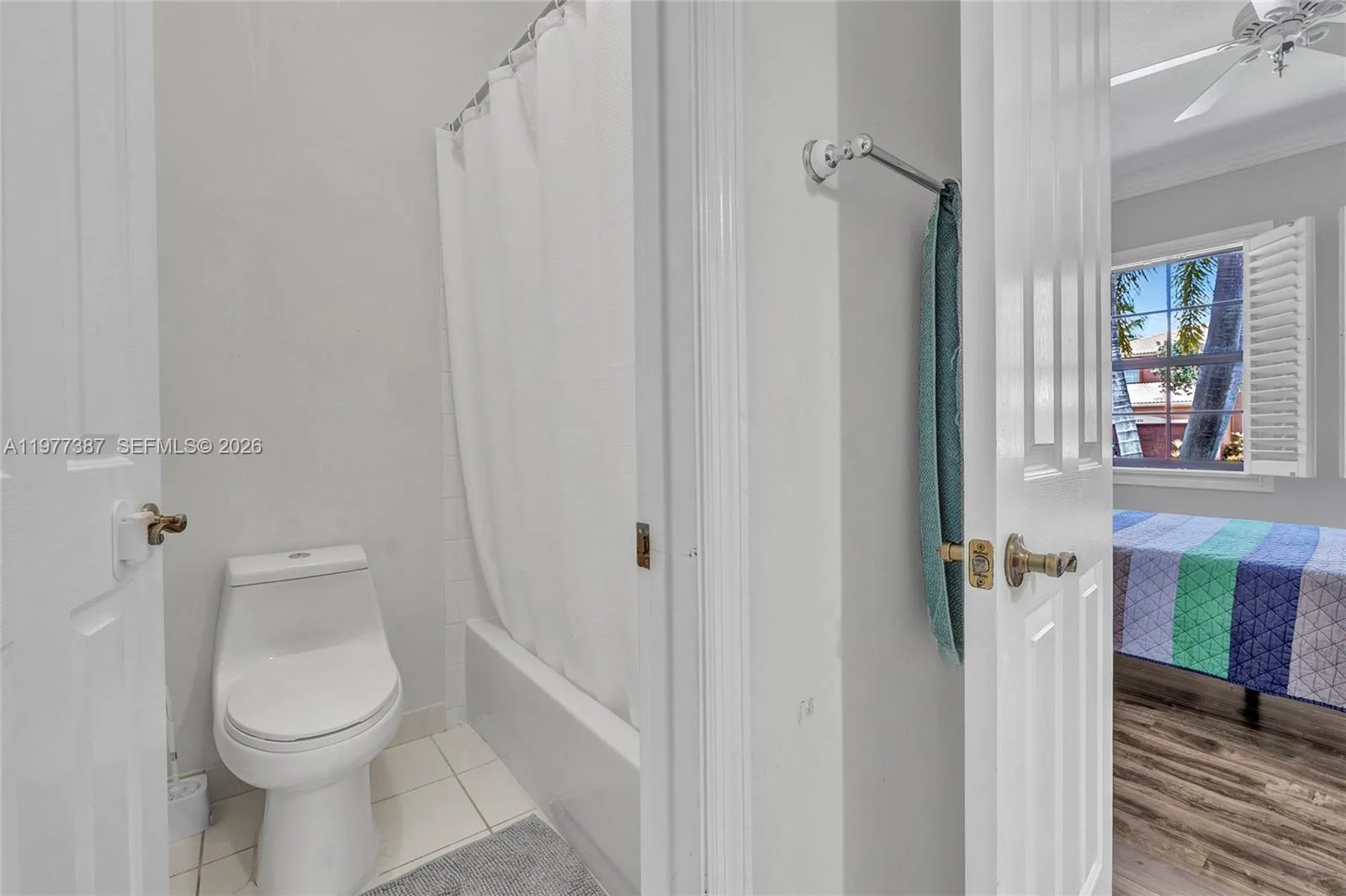 3950 W Hibiscus St, Weston, Florida 33332, Weston, Florida 33332, 4 Bedrooms Bedrooms, ,3 BathroomsBathrooms,Residential Lease,For Rent,3950 W Hibiscus St, Weston, Florida 33332,A11977387