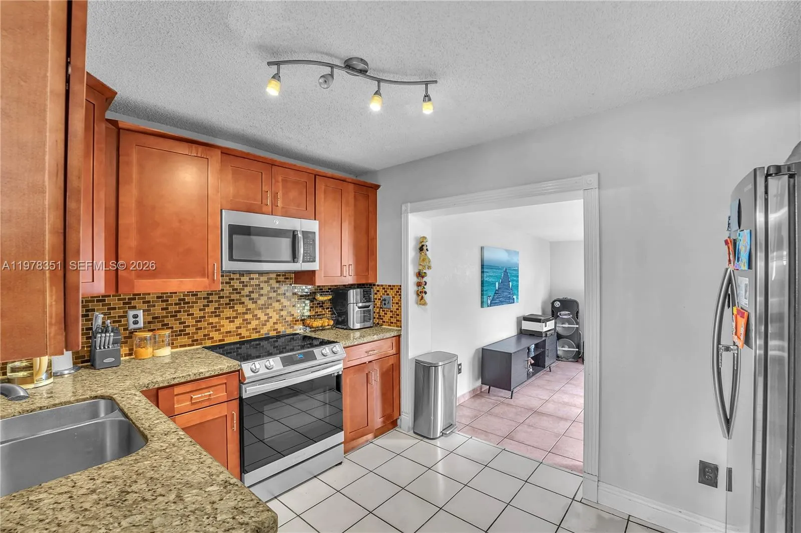 20750 Sw 103rd Ct, Cutler Bay, Florida 33189, Cutler Bay, Florida 33189, 3 Bedrooms Bedrooms, ,2 BathroomsBathrooms,Residential,For Sale,20750 Sw 103rd Ct, Cutler Bay, Florida 33189,A11978351