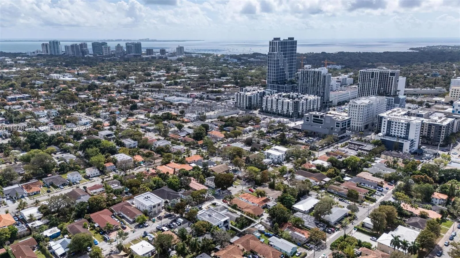 2862 Sw 38th Ct, Miami, Florida 33134, Miami, Florida 33134, ,Residential Income,For Sale,2862 Sw 38th Ct, Miami, Florida 33134,A11978394