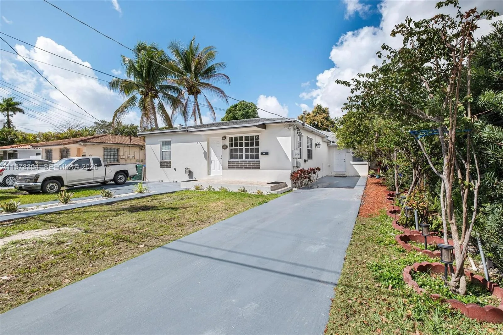 2862 Sw 38th Ct, Miami, Florida 33134, Miami, Florida 33134, ,Residential Income,For Sale,2862 Sw 38th Ct, Miami, Florida 33134,A11978394