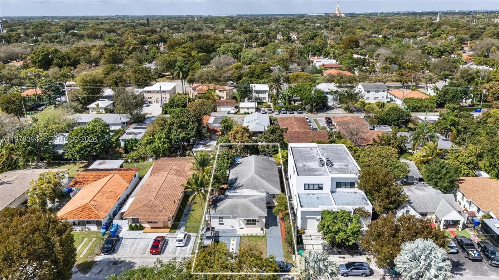 2862 Sw 38th Ct, Miami, Florida 33134, Miami, Florida 33134, ,Residential Income,For Sale,2862 Sw 38th Ct, Miami, Florida 33134,A11978394