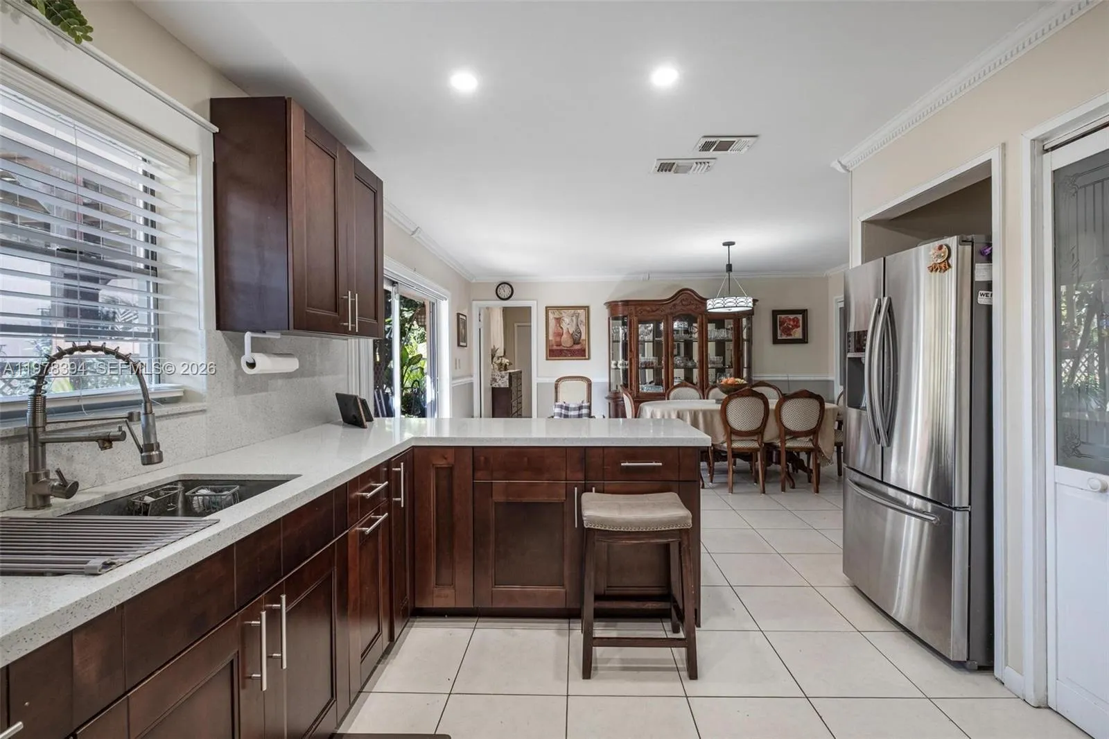 2862 Sw 38th Ct, Miami, Florida 33134, Miami, Florida 33134, ,Residential Income,For Sale,2862 Sw 38th Ct, Miami, Florida 33134,A11978394