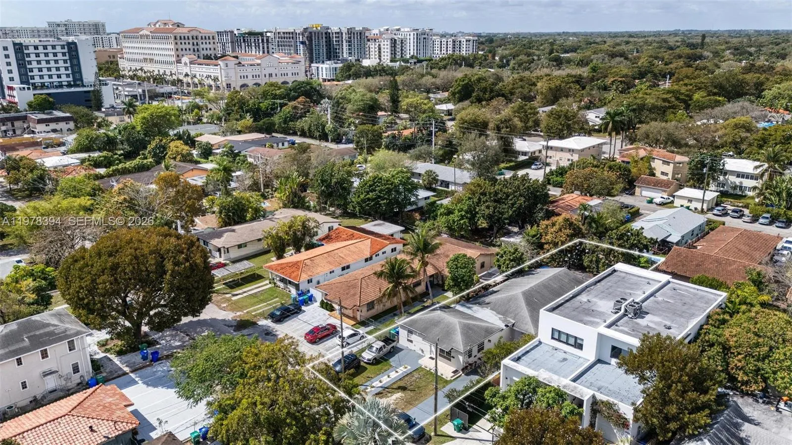 2862 Sw 38th Ct, Miami, Florida 33134, Miami, Florida 33134, ,Residential Income,For Sale,2862 Sw 38th Ct, Miami, Florida 33134,A11978394