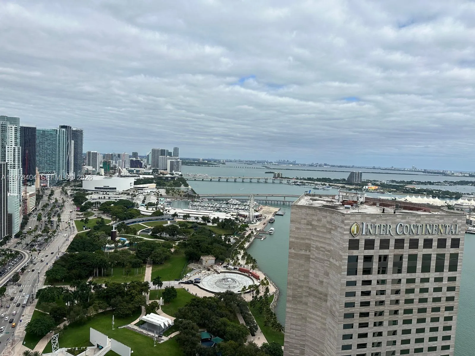 325 S Biscayne Bl 4324, Miami, Florida 33131, Miami, Florida 33131, 1 Bedroom Bedrooms, ,1 BathroomBathrooms,Residential Lease,For Rent,325 S Biscayne Bl 4324, Miami, Florida 33131,A11978404