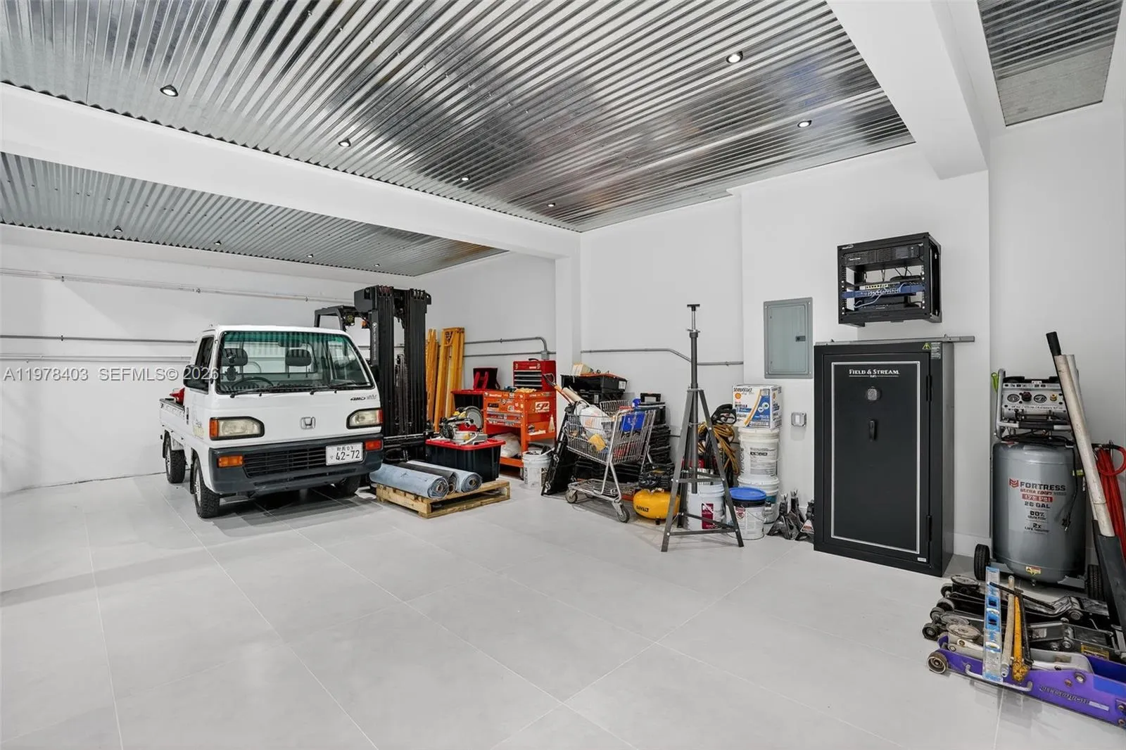 13500 Sw 134th Ave 4a, Miami, Florida 33186, Miami, Florida 33186, ,Commercial Lease,For Rent,13500 Sw 134th Ave 4a, Miami, Florida 33186,A11978403