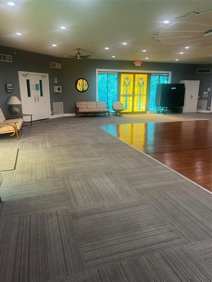 5171 W Oakland Park Blvd 203, Lauderdale Lakes, Fl, Lauderdale Lakes, Florida 33313, 2 Bedrooms Bedrooms, 1 Room Rooms,2 BathroomsBathrooms,Residential,For Sale,5171 W Oakland Park Blvd 203, Lauderdale Lakes, Fl,A11973787