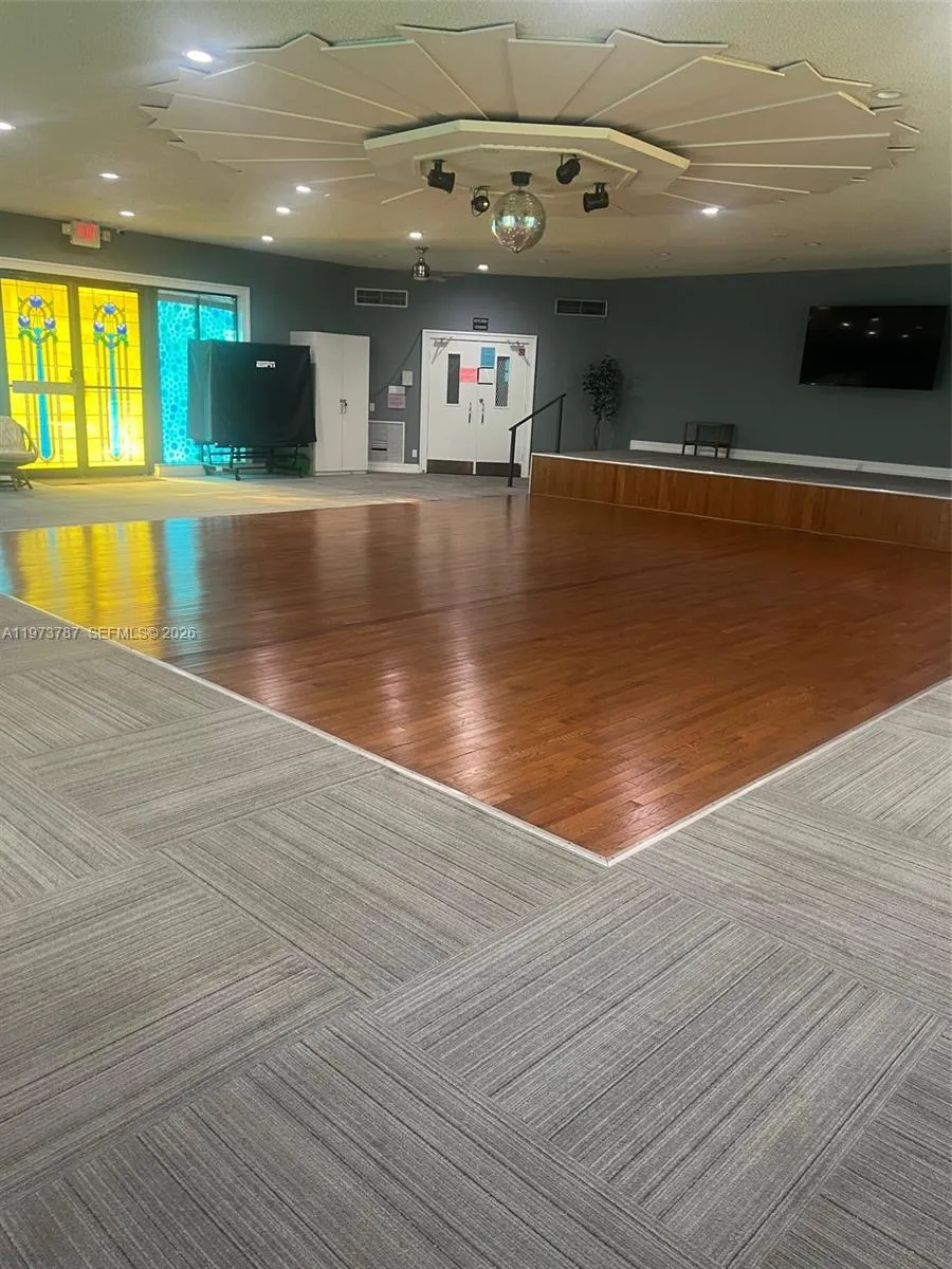 5171 W Oakland Park Blvd 203, Lauderdale Lakes, Fl, Lauderdale Lakes, Florida 33313, 2 Bedrooms Bedrooms, 1 Room Rooms,2 BathroomsBathrooms,Residential,For Sale,5171 W Oakland Park Blvd 203, Lauderdale Lakes, Fl,A11973787