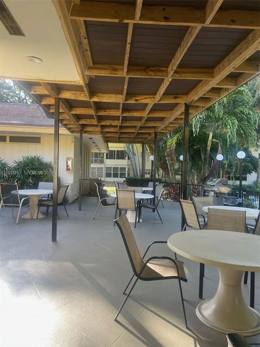 5171 W Oakland Park Blvd 203, Lauderdale Lakes, Fl, Lauderdale Lakes, Florida 33313, 2 Bedrooms Bedrooms, 1 Room Rooms,2 BathroomsBathrooms,Residential,For Sale,5171 W Oakland Park Blvd 203, Lauderdale Lakes, Fl,A11973787