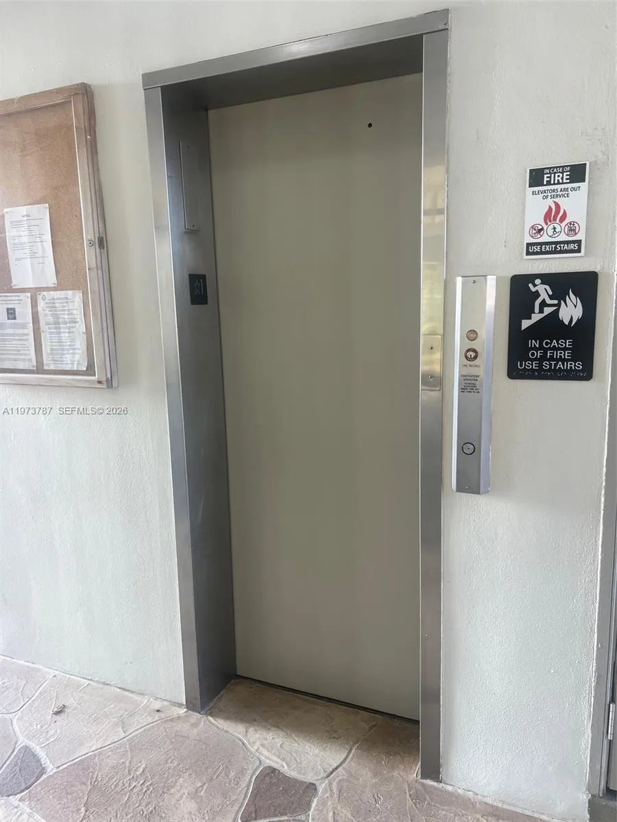 5171 W Oakland Park Blvd 203, Lauderdale Lakes, Fl, Lauderdale Lakes, Florida 33313, 2 Bedrooms Bedrooms, 1 Room Rooms,2 BathroomsBathrooms,Residential,For Sale,5171 W Oakland Park Blvd 203, Lauderdale Lakes, Fl,A11973787