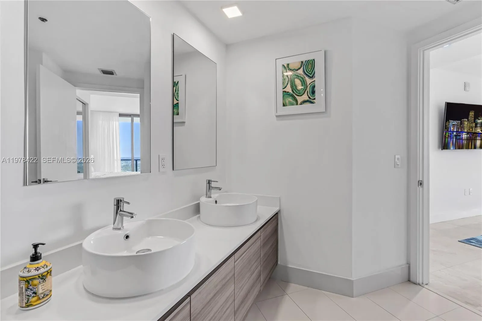 121 Ne 34th St 3116, Miami, Florida 33137, Miami, Florida 33137, 2 Bedrooms Bedrooms, ,2 BathroomsBathrooms,Residential Lease,For Rent,121 Ne 34th St 3116, Miami, Florida 33137,A11978422
