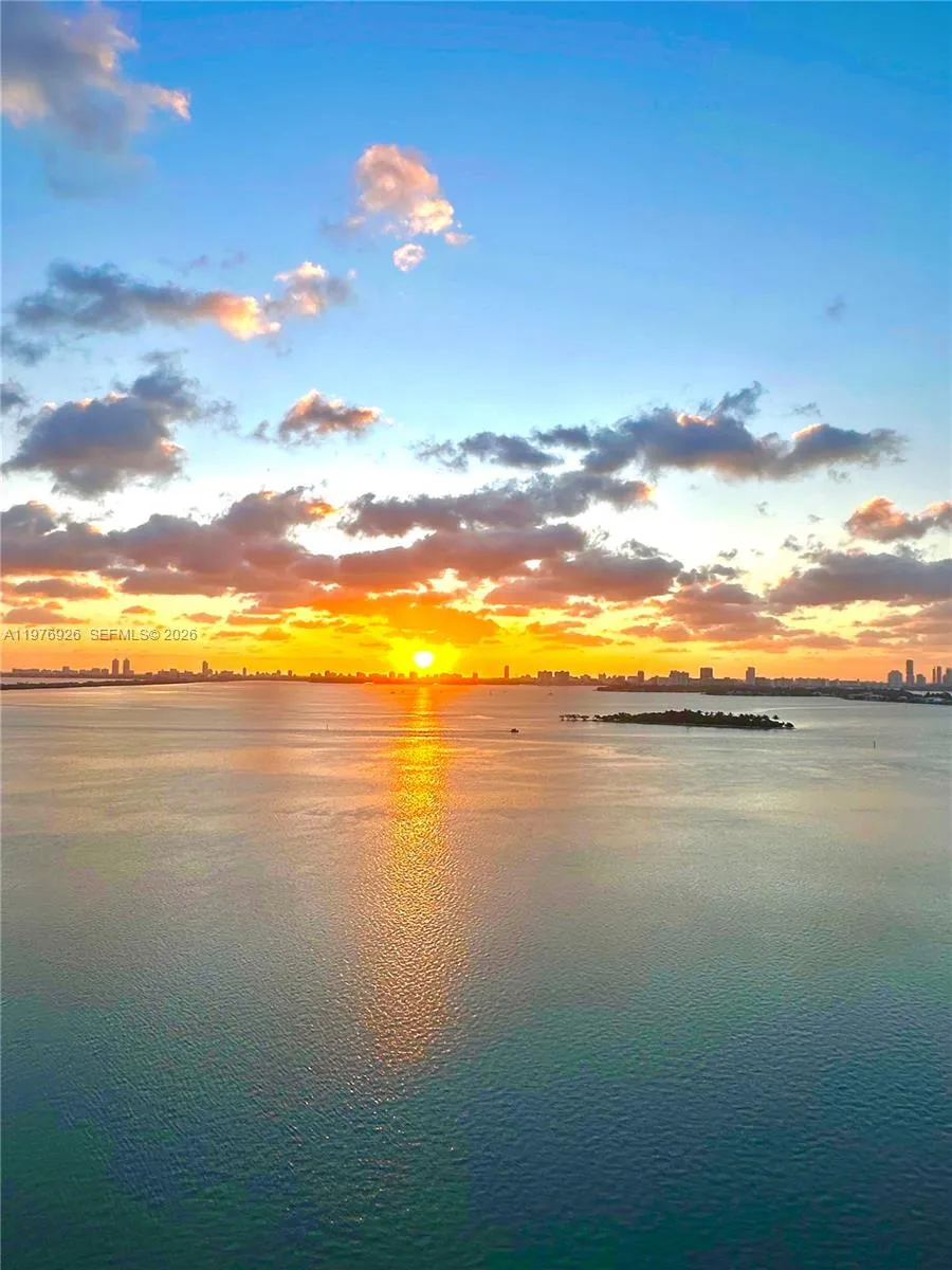 700 Ne 25th St 1503, Miami, Florida 33137, Miami, Florida 33137, 2 Bedrooms Bedrooms, ,2 BathroomsBathrooms,Residential Lease,For Rent,700 Ne 25th St 1503, Miami, Florida 33137,A11976926