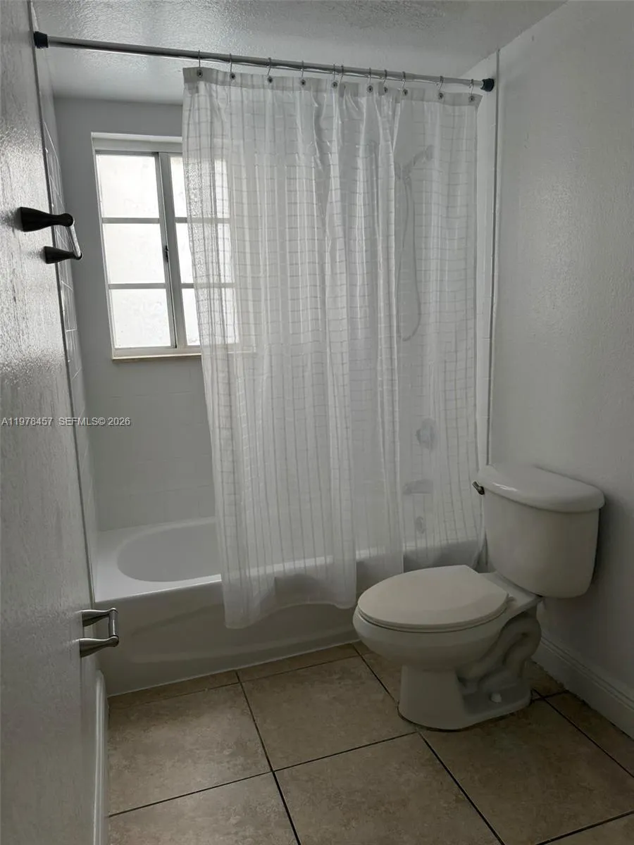 5122 Nw 79th Ave 304, Doral, Florida 33166, Doral, Florida 33166, 1 Bedroom Bedrooms, ,1 BathroomBathrooms,Residential Lease,For Rent,5122 Nw 79th Ave 304, Doral, Florida 33166,A11978457