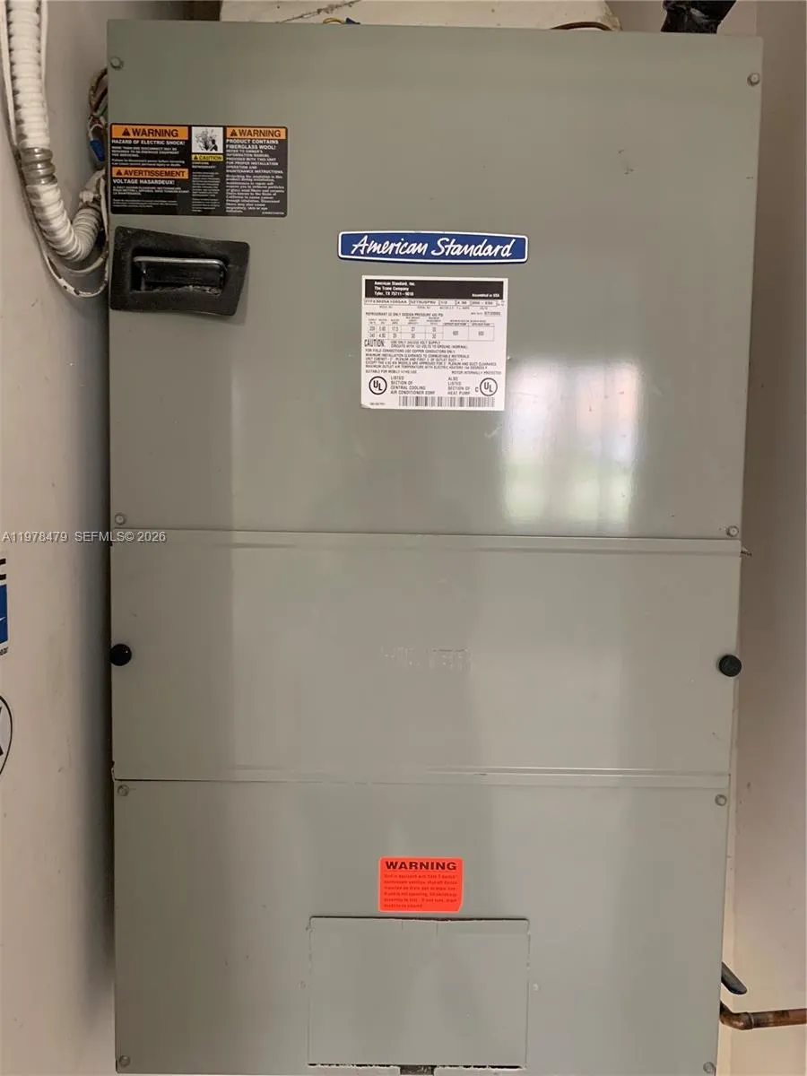 570 S Park Rd 13-6, Hollywood, Florida 33021, Hollywood, Florida 33021, 2 Bedrooms Bedrooms, ,2 BathroomsBathrooms,Residential Lease,For Rent,570 S Park Rd 13-6, Hollywood, Florida 33021,A11978479