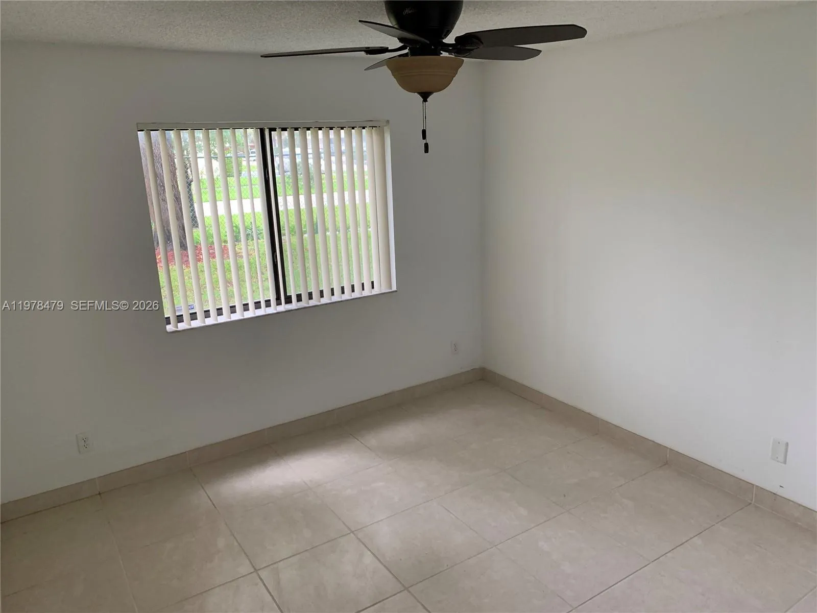 570 S Park Rd 13-6, Hollywood, Florida 33021, Hollywood, Florida 33021, 2 Bedrooms Bedrooms, ,2 BathroomsBathrooms,Residential Lease,For Rent,570 S Park Rd 13-6, Hollywood, Florida 33021,A11978479