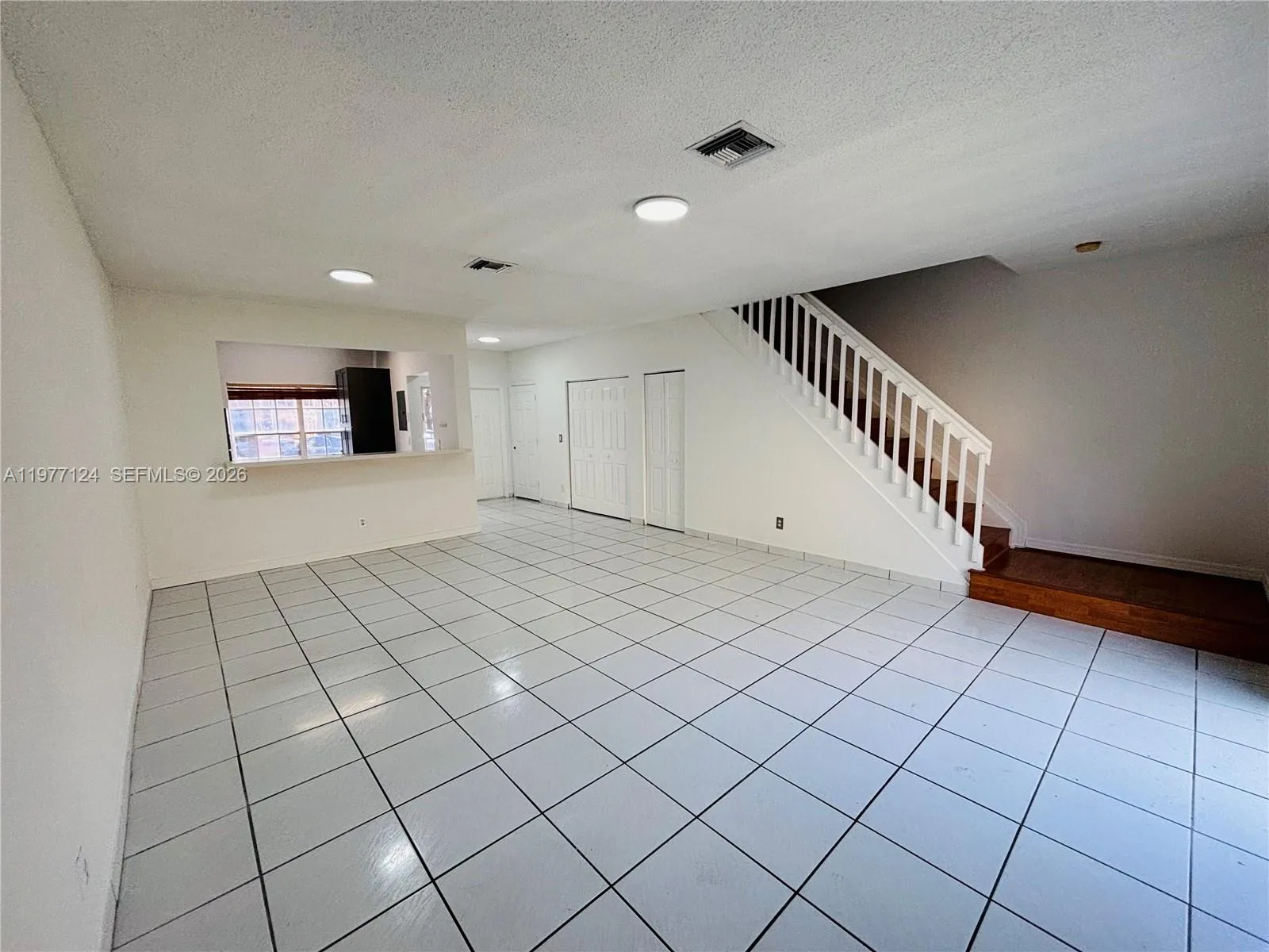 16134 Emerald Cove Rd 16134, Weston, Florida 33331, Weston, Florida 33331, 2 Bedrooms Bedrooms, ,2 BathroomsBathrooms,Residential Lease,For Rent,16134 Emerald Cove Rd 16134, Weston, Florida 33331,A11977124