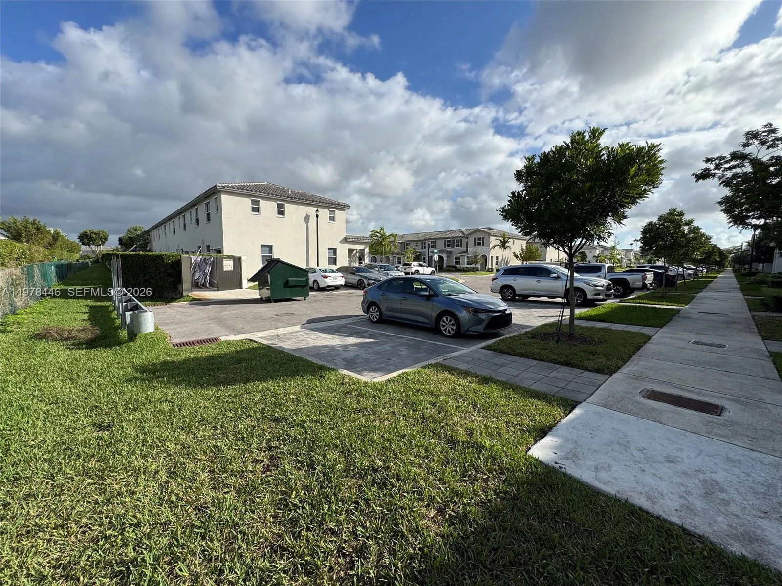 2604 Se 19th St, Homestead, Florida 33035, Homestead, Florida 33035, 3 Bedrooms Bedrooms, ,2 BathroomsBathrooms,Residential Lease,For Rent,2604 Se 19th St, Homestead, Florida 33035,A11978446