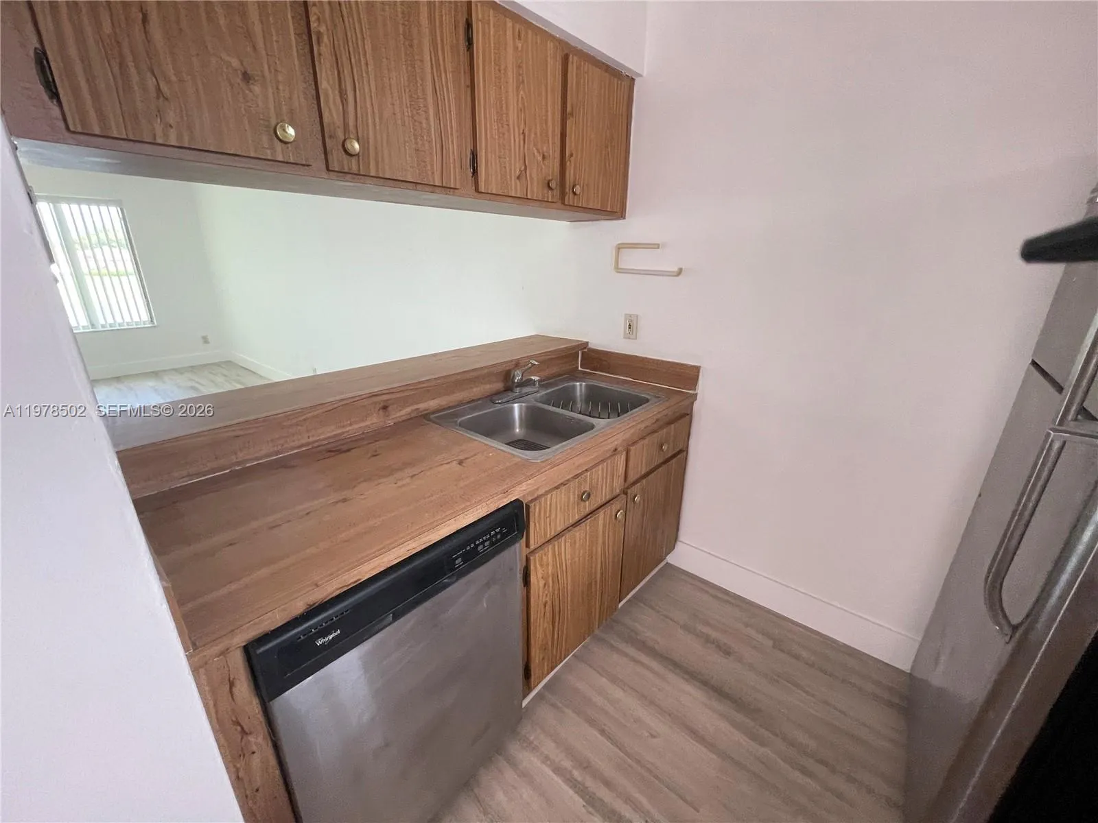 918 Twin Lakes Dr 8-m, Coral Springs, Florida 3307, Coral Springs, Florida 33071, 2 Bedrooms Bedrooms, ,2 BathroomsBathrooms,Residential,For Sale,918 Twin Lakes Dr 8-m, Coral Springs, Florida 3307,A11978502
