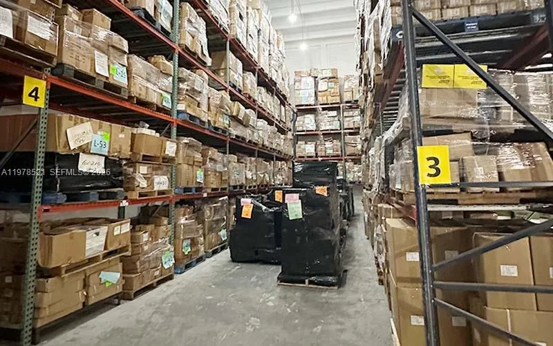 10200 Nw 25th St 113, Doral, Florida 33172, Doral, Florida 33172, ,Commercial Sale,For Sale,10200 Nw 25th St 113, Doral, Florida 33172,A11978521