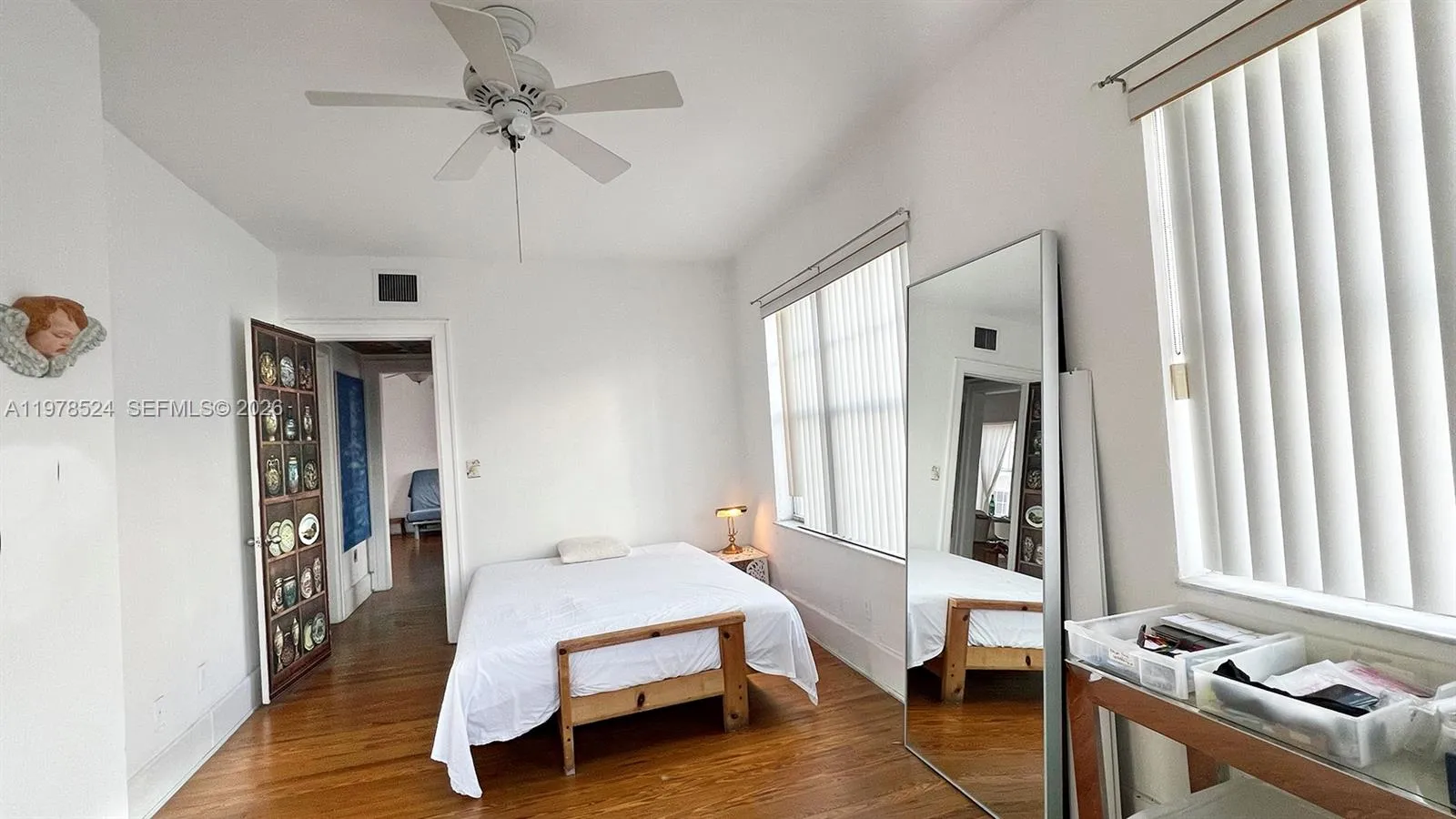 756 Meridian Ave 10, Miami Beach, Florida 33139, Miami Beach, Florida 33139, 1 Bedroom Bedrooms, ,1 BathroomBathrooms,Residential Lease,For Rent,756 Meridian Ave 10, Miami Beach, Florida 33139,A11978524