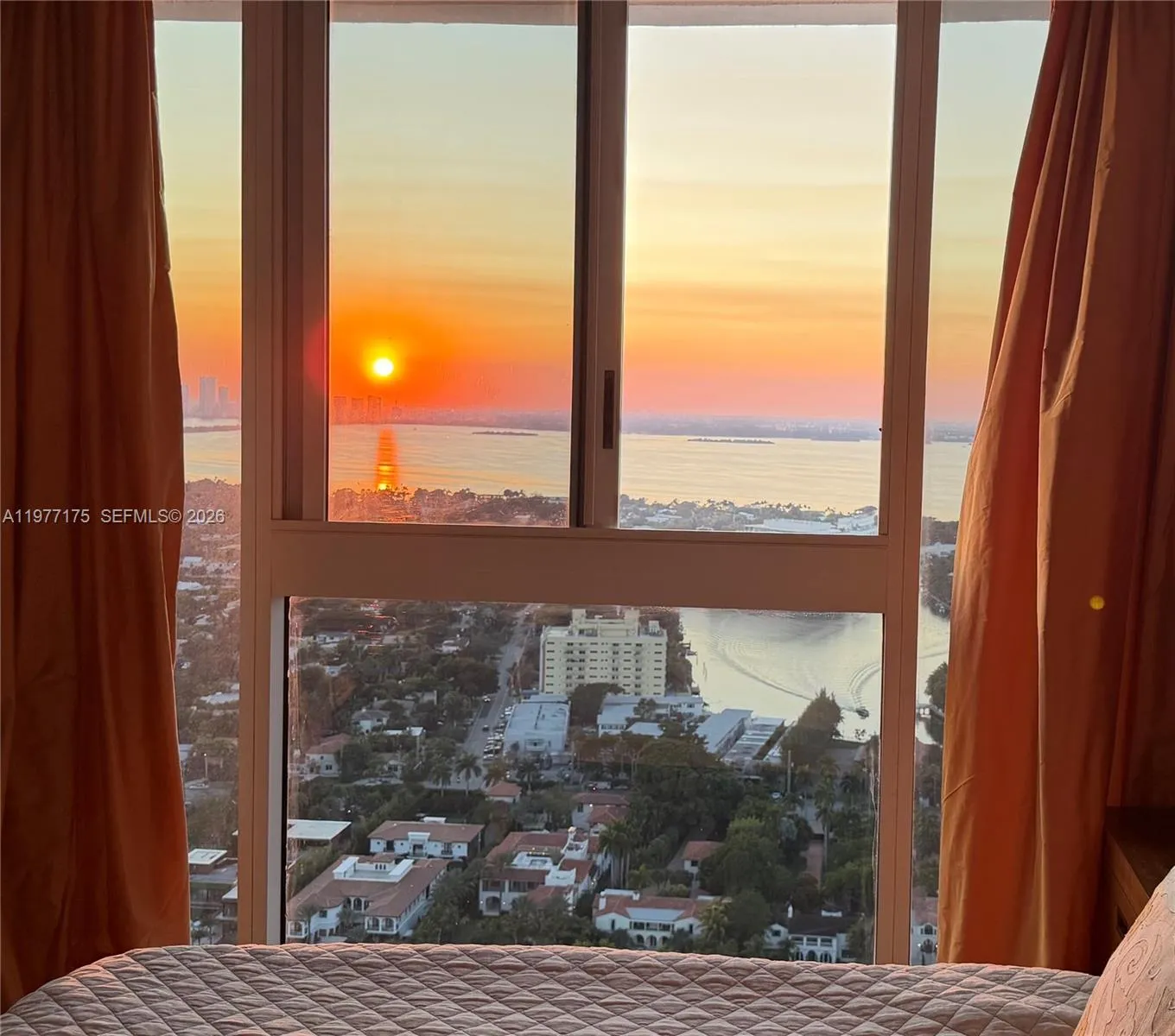 4775 Collins Ave 4005, Miami Beach, Florida 33140, Miami Beach, Florida 33140, 2 Bedrooms Bedrooms, ,2 BathroomsBathrooms,Residential Lease,For Rent,4775 Collins Ave 4005, Miami Beach, Florida 33140,A11977175