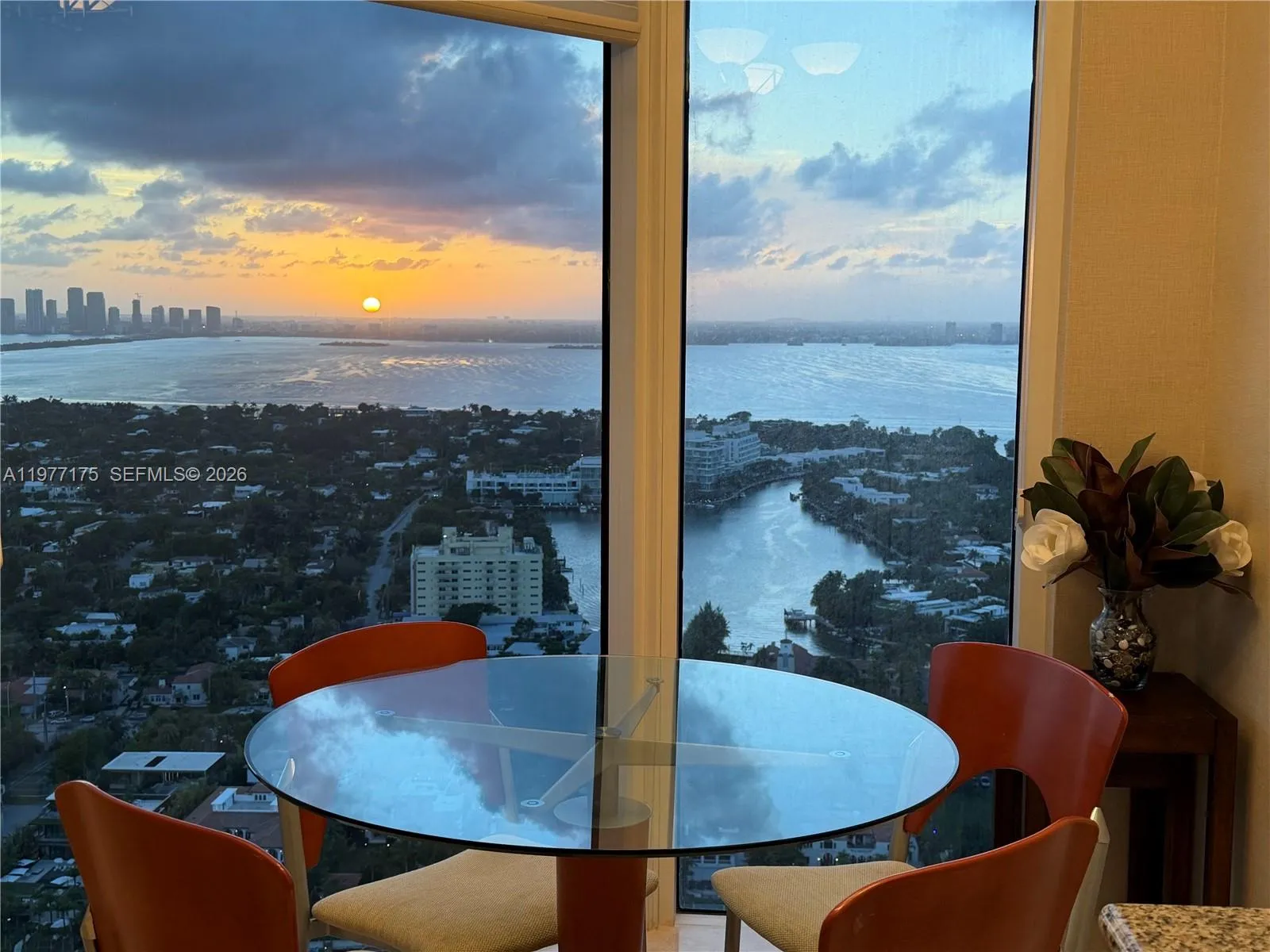 4775 Collins Ave 4005, Miami Beach, Florida 33140, Miami Beach, Florida 33140, 2 Bedrooms Bedrooms, ,2 BathroomsBathrooms,Residential Lease,For Rent,4775 Collins Ave 4005, Miami Beach, Florida 33140,A11977175