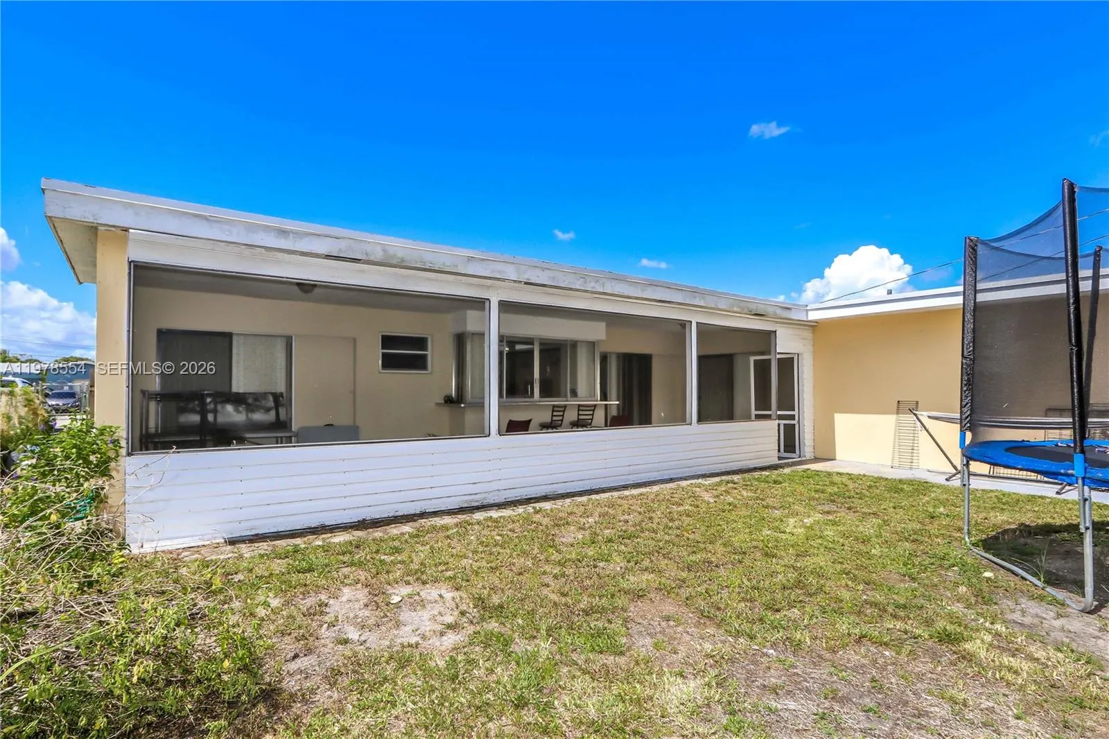 7769 Biltmore Blvd -, Miramar, Florida 33023, Miramar, Florida 33023, 3 Bedrooms Bedrooms, ,2 BathroomsBathrooms,Residential Lease,For Rent,7769 Biltmore Blvd -, Miramar, Florida 33023,A11978554