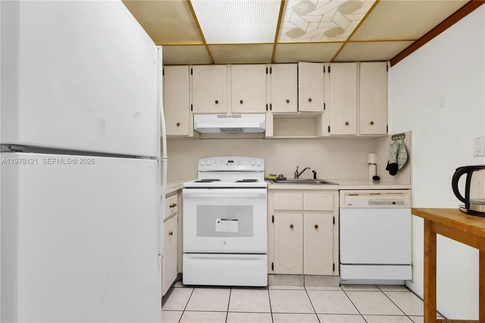 2600 Ne 135th St 3c-a, North Miami, Florida 33181, North Miami, Florida 33181, 1 Bedroom Bedrooms, ,1 BathroomBathrooms,Residential,For Sale,2600 Ne 135th St 3c-a, North Miami, Florida 33181,A11978121