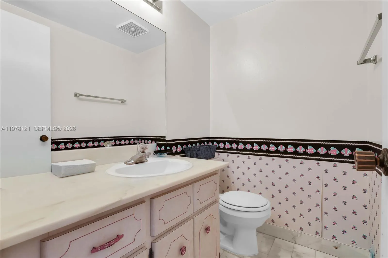 2600 Ne 135th St 3c-a, North Miami, Florida 33181, North Miami, Florida 33181, 1 Bedroom Bedrooms, ,1 BathroomBathrooms,Residential,For Sale,2600 Ne 135th St 3c-a, North Miami, Florida 33181,A11978121