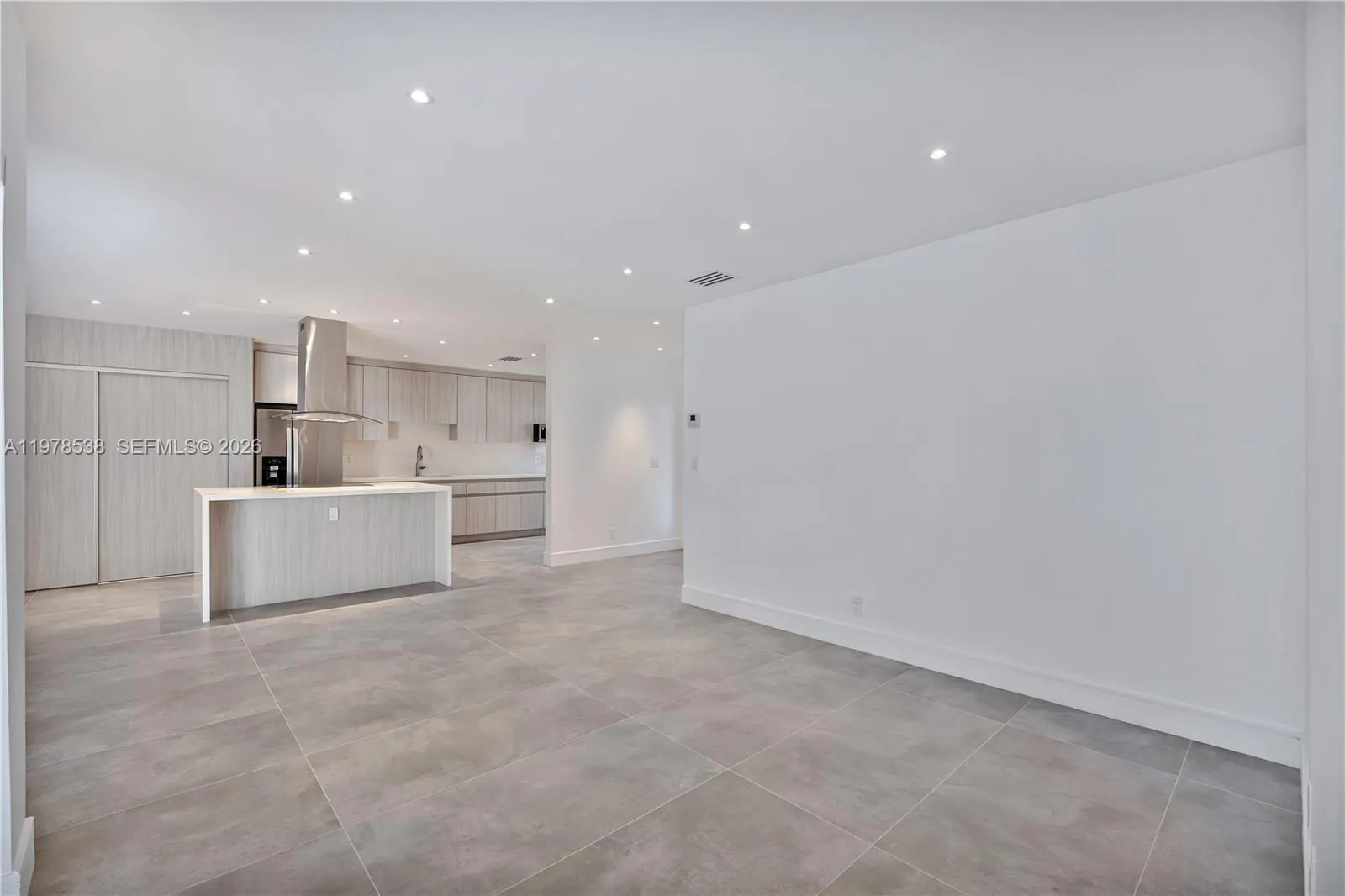 2616 N Carambola Cir N 1702, Coconut Creek, Florid, Coconut Creek, Florida 33066, 2 Bedrooms Bedrooms, ,2 BathroomsBathrooms,Residential Lease,For Rent,2616 N Carambola Cir N 1702, Coconut Creek, Florid,A11978538