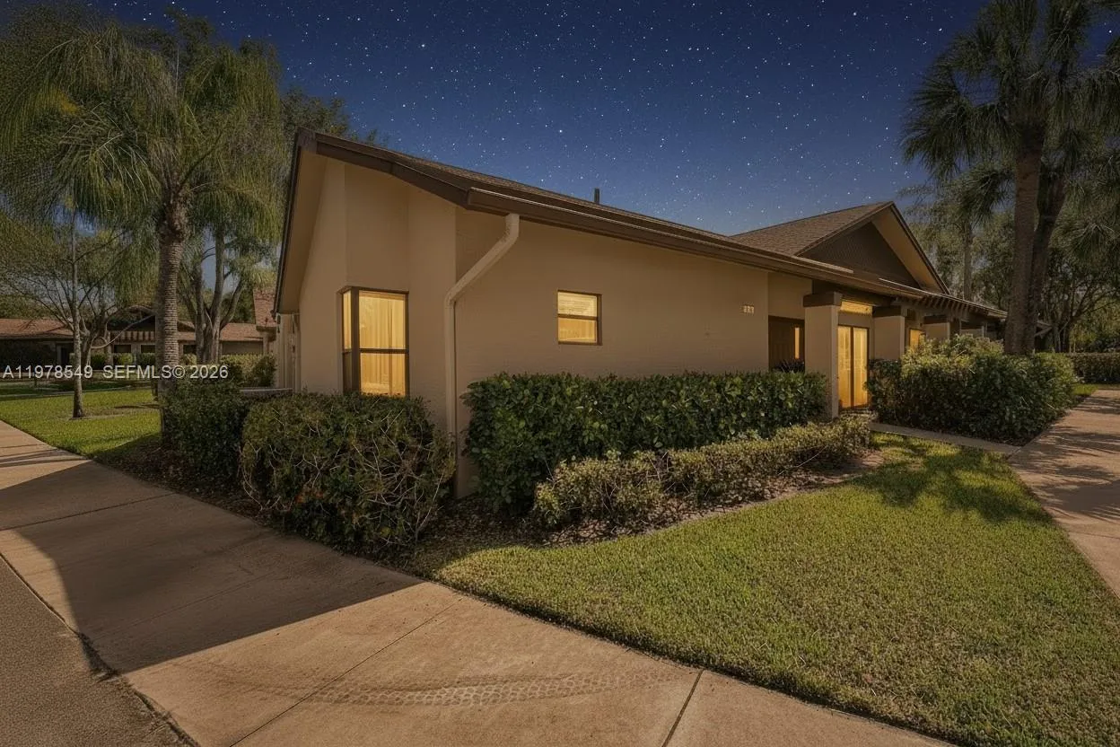 2616 N Carambola Cir N 1702, Coconut Creek, Florid, Coconut Creek, Florida 33066, 2 Bedrooms Bedrooms, ,2 BathroomsBathrooms,Residential,For Sale,2616 N Carambola Cir N 1702, Coconut Creek, Florid,A11978549