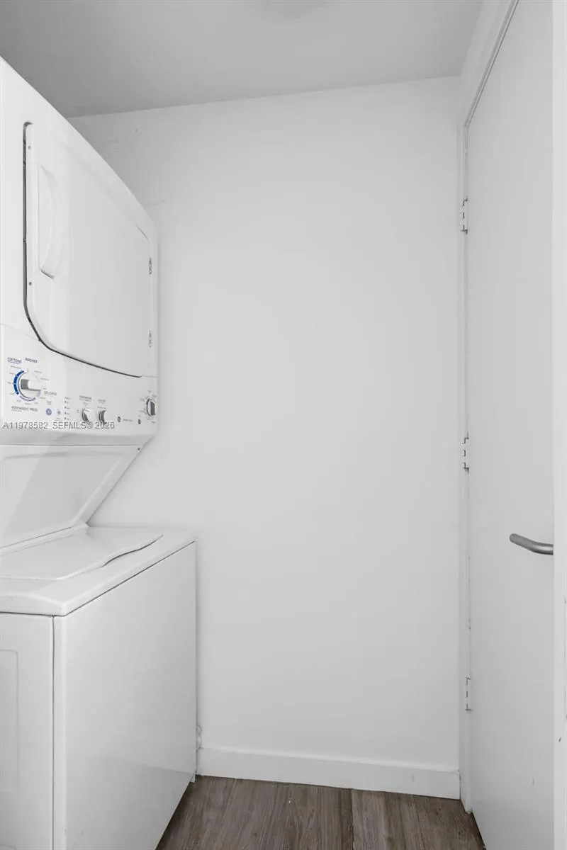 1100 S Miami Ave 509, Miami, Florida 33130, Miami, Florida 33130, 1 Bedroom Bedrooms, ,1 BathroomBathrooms,Residential Lease,For Rent,1100 S Miami Ave 509, Miami, Florida 33130,A11978582