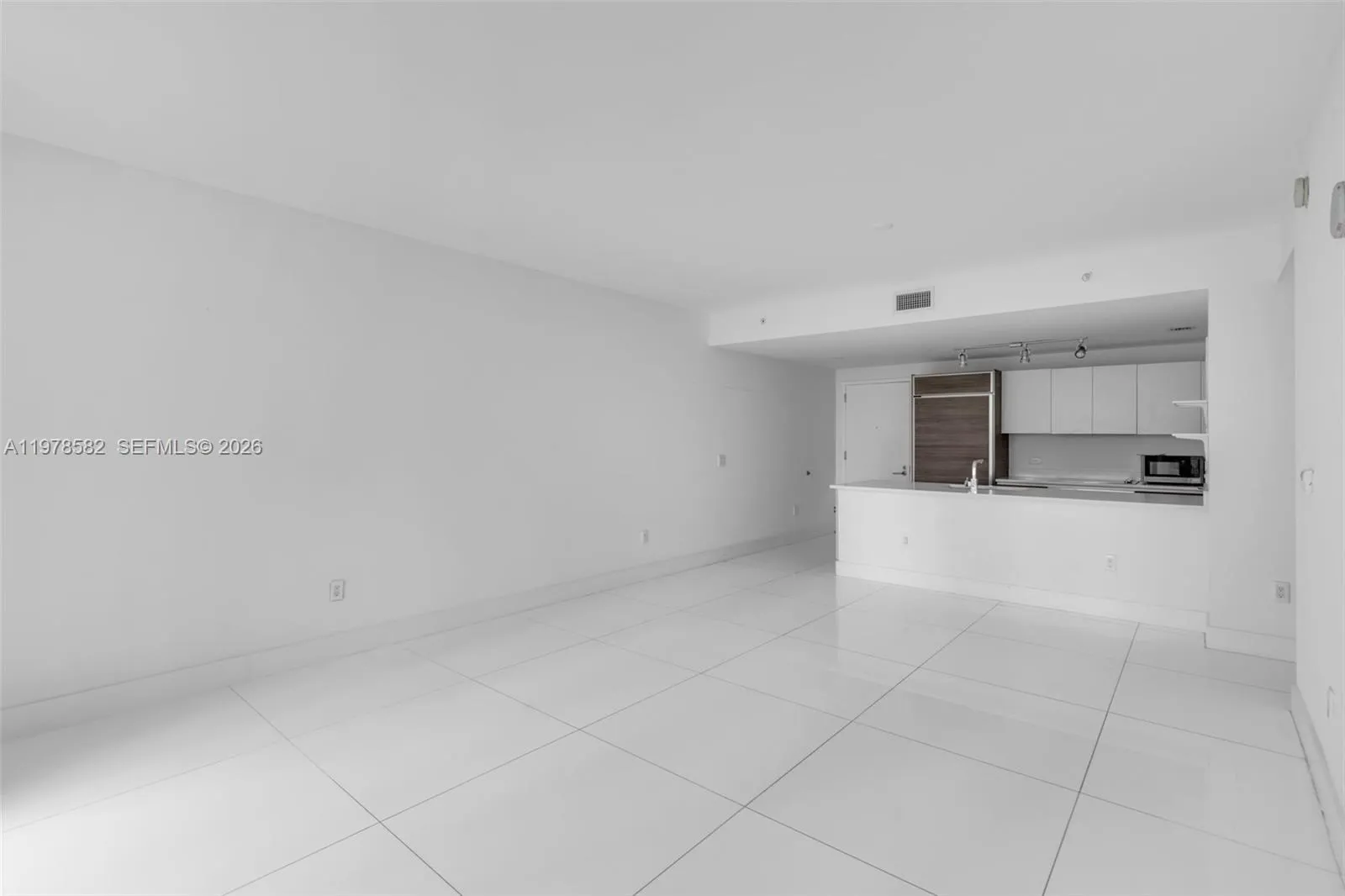 1100 S Miami Ave 509, Miami, Florida 33130, Miami, Florida 33130, 1 Bedroom Bedrooms, ,1 BathroomBathrooms,Residential Lease,For Rent,1100 S Miami Ave 509, Miami, Florida 33130,A11978582