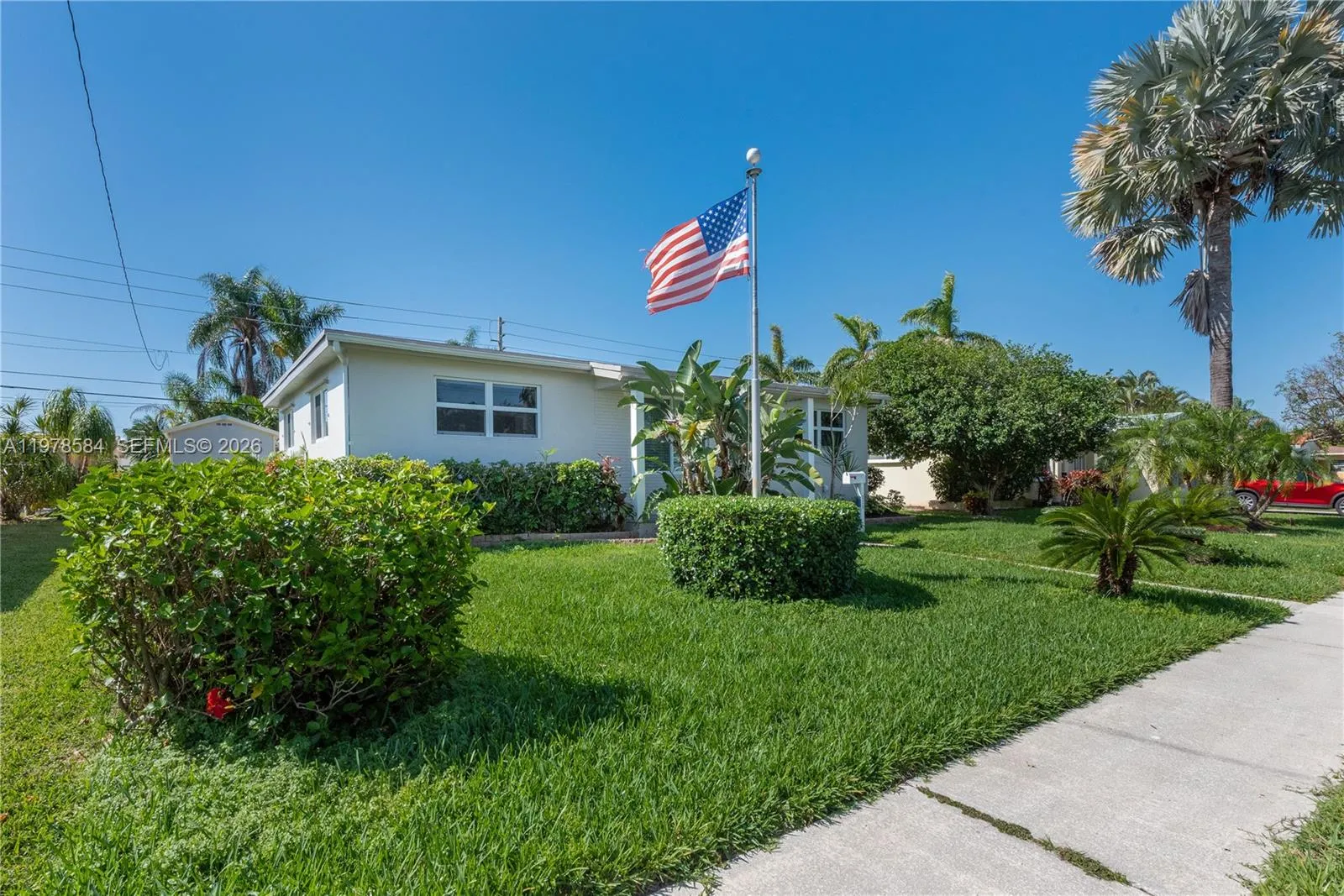 326 Se 3rd Ter, Dania Beach, Florida 33004, Dania Beach, Florida 33004, 3 Bedrooms Bedrooms, ,2 BathroomsBathrooms,Residential,For Sale,326 Se 3rd Ter, Dania Beach, Florida 33004,A11978584