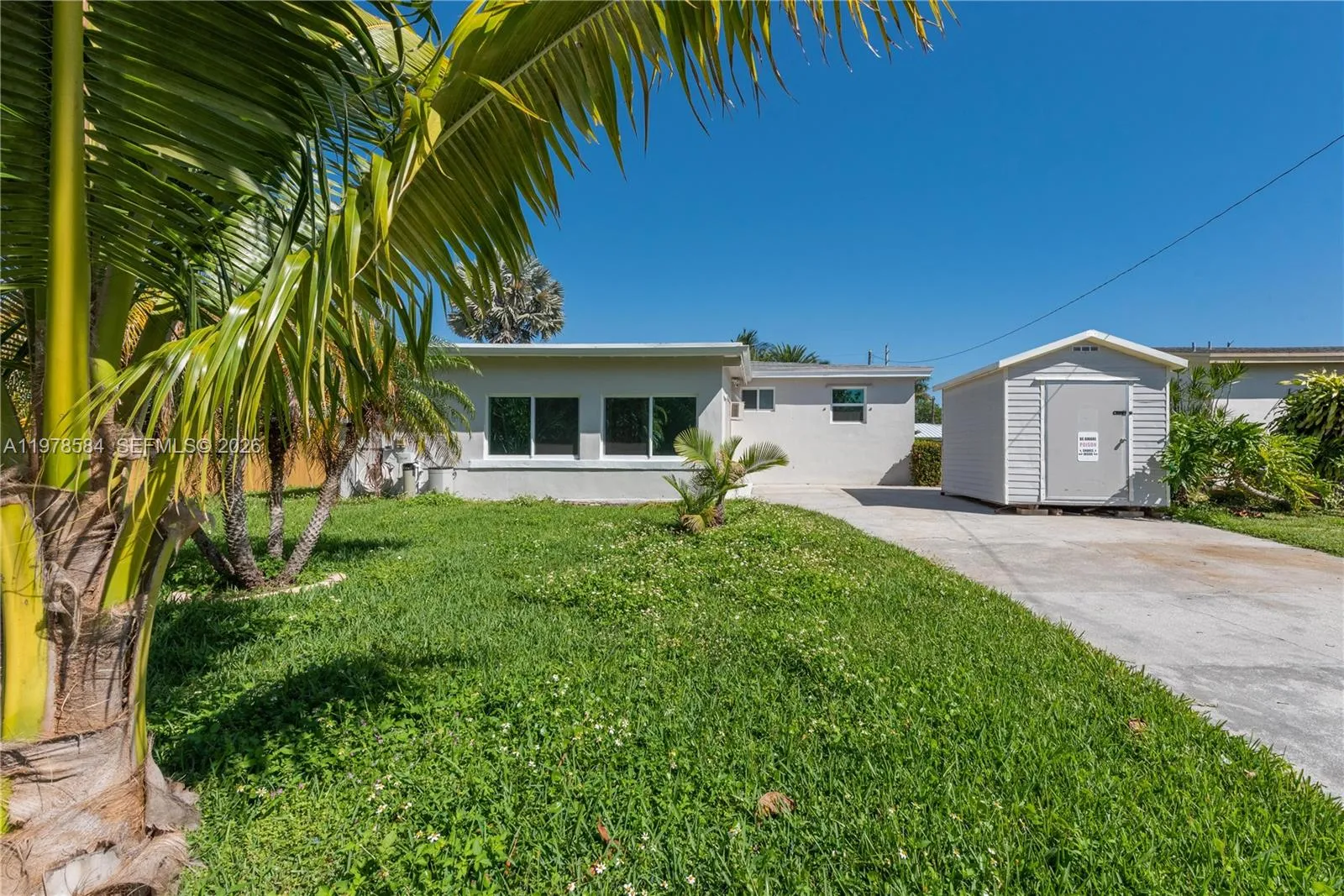 326 Se 3rd Ter, Dania Beach, Florida 33004, Dania Beach, Florida 33004, 3 Bedrooms Bedrooms, ,2 BathroomsBathrooms,Residential,For Sale,326 Se 3rd Ter, Dania Beach, Florida 33004,A11978584
