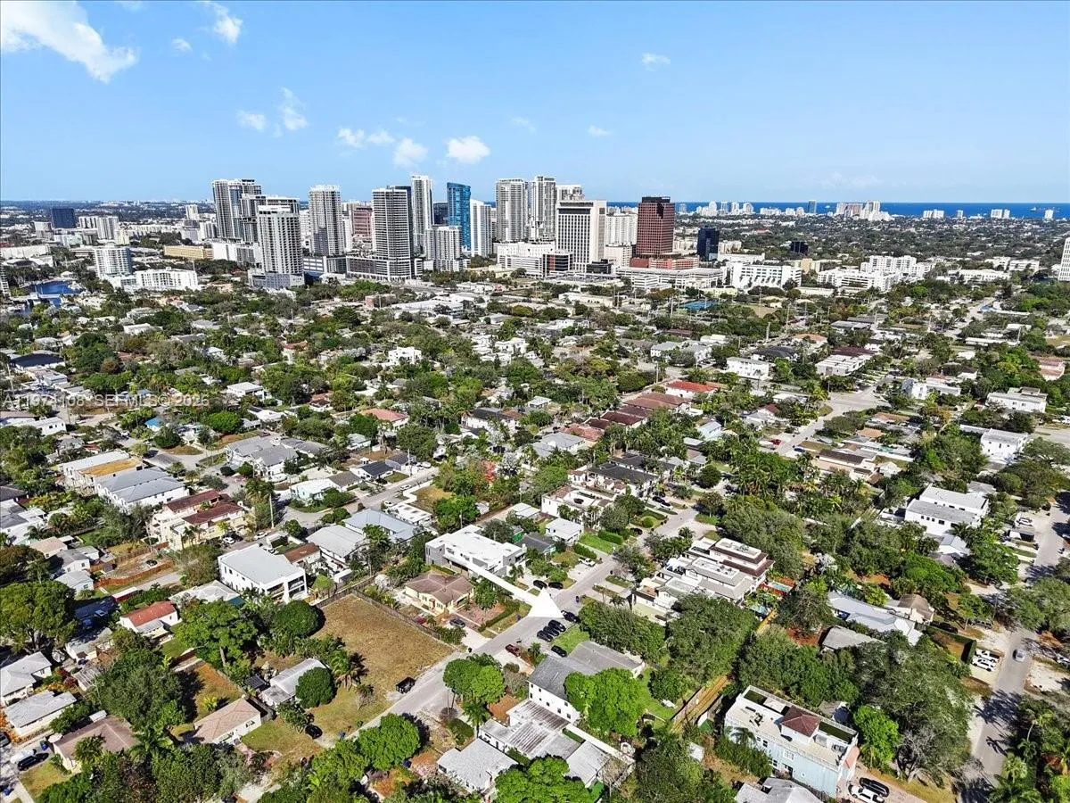 620 Sw 10th St, Fort Lauderdale, Florida 33315, Fort Lauderdale, Florida 33315, ,Residential Income,For Sale,620 Sw 10th St, Fort Lauderdale, Florida 33315,A11974108