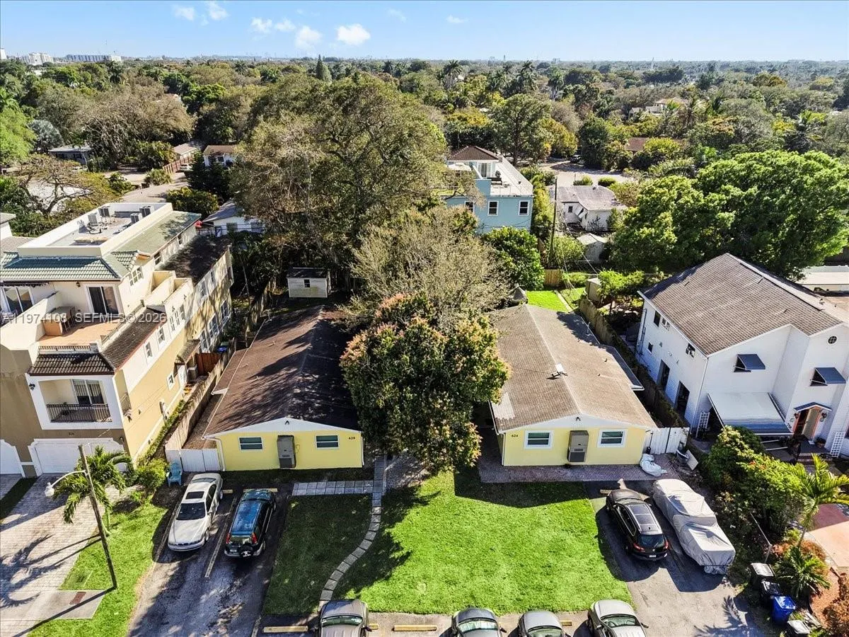 620 Sw 10th St, Fort Lauderdale, Florida 33315, Fort Lauderdale, Florida 33315, ,Residential Income,For Sale,620 Sw 10th St, Fort Lauderdale, Florida 33315,A11974108