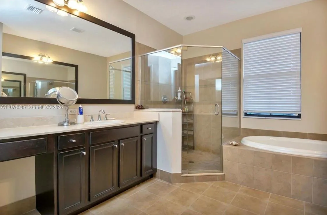 3782 Nw 85th Ter, Cooper City, Florida 33024, Cooper City, Florida 33024, 4 Bedrooms Bedrooms, ,4 BathroomsBathrooms,Residential Lease,For Rent,3782 Nw 85th Ter, Cooper City, Florida 33024,A11978595