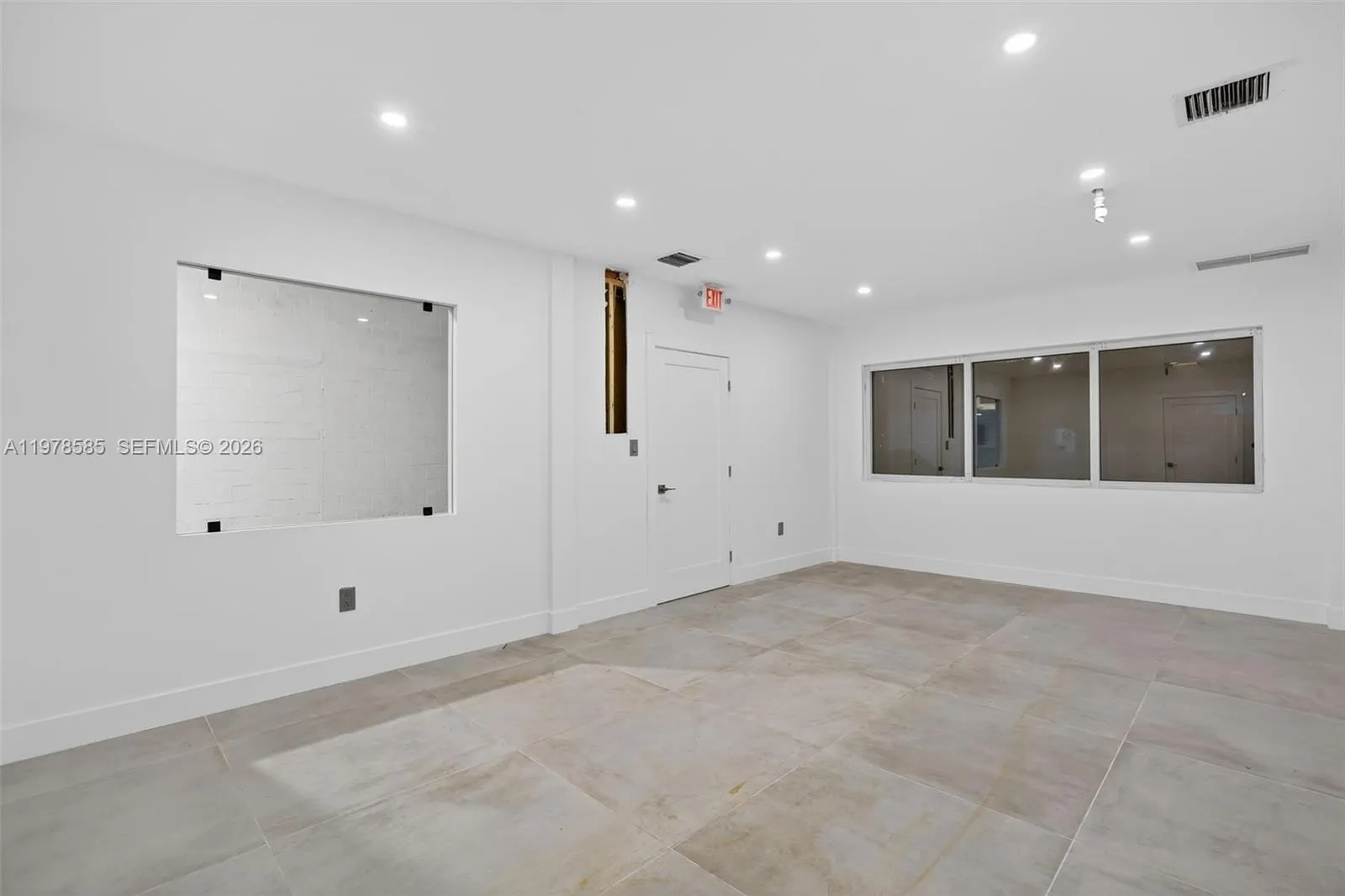 16300 Sw 137th Ave 119, Miami, Florida 33177, Miami, Florida 33177, ,Commercial Lease,For Rent,16300 Sw 137th Ave 119, Miami, Florida 33177,A11978585