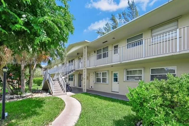 1301 N 12th Ct 2a, Hollywood, Florida 33019, Hollywood, Florida 33019, 1 Bedroom Bedrooms, ,1 BathroomBathrooms,Residential,For Sale,1301 N 12th Ct 2a, Hollywood, Florida 33019,A11975760 1301 N 12th Ct 2a, Hollywood, Florida 33019, Hollywood, Florida 33019, 1 Bedroom Bedrooms, ,1 BathroomBathrooms,Residential,For Sale,1301 N 12th Ct 2a, Hollywood, Florida 33019,A11975760