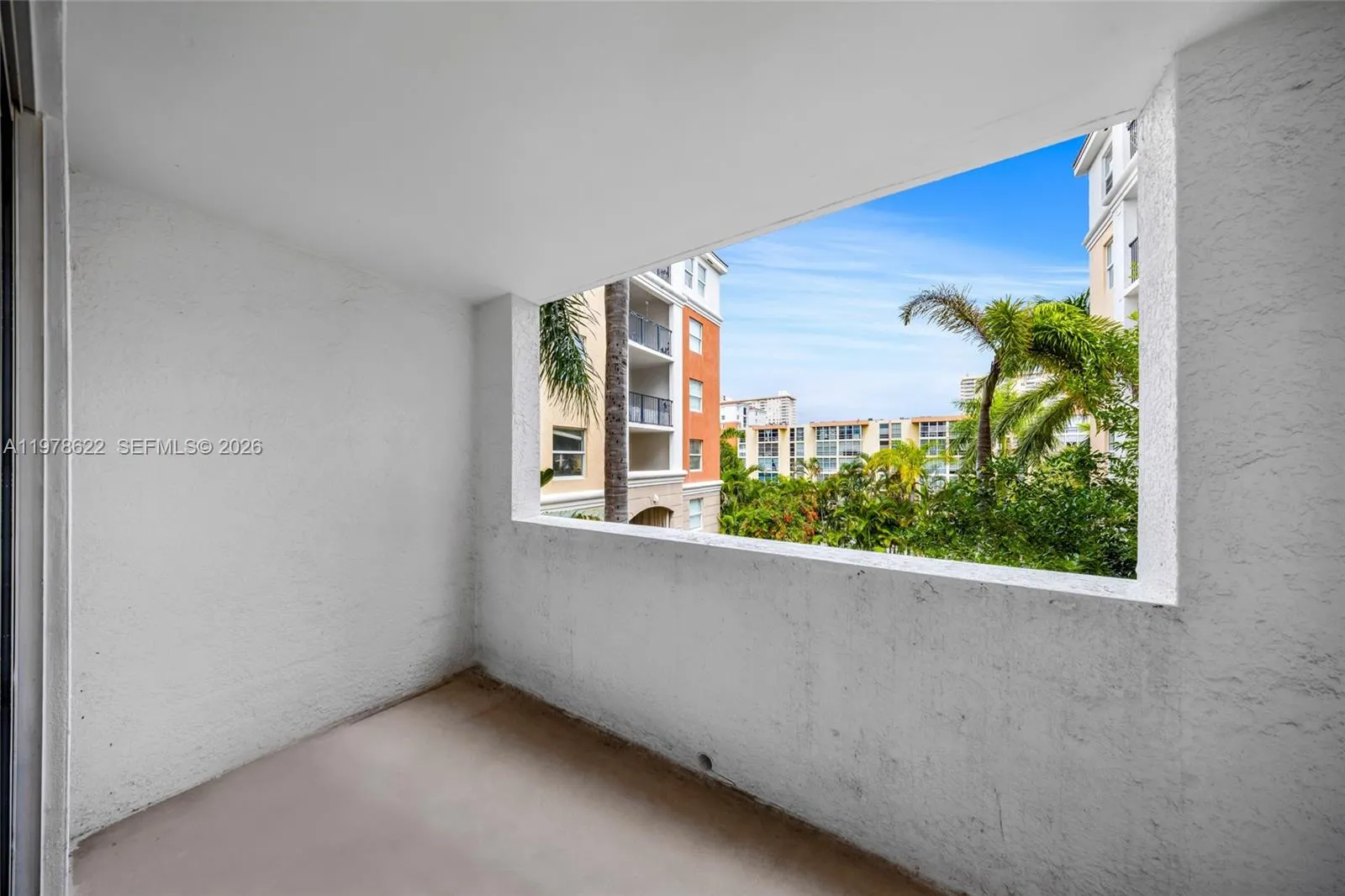 17125 N Bay Rd 3301, Sunny Isles Beach, Florida 33, Sunny Isles Beach, Florida 33160, 1 Bedroom Bedrooms, ,1 BathroomBathrooms,Residential Lease,For Rent,17125 N Bay Rd 3301, Sunny Isles Beach, Florida 33,A11978622