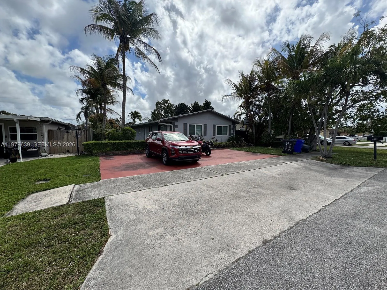 6322 Eaton St 1-2, Hollywood, Florida 33024, Hollywood, Florida 33024, 2 Bedrooms Bedrooms, ,1 BathroomBathrooms,Residential Lease,For Rent,6322 Eaton St 1-2, Hollywood, Florida 33024,A11978639