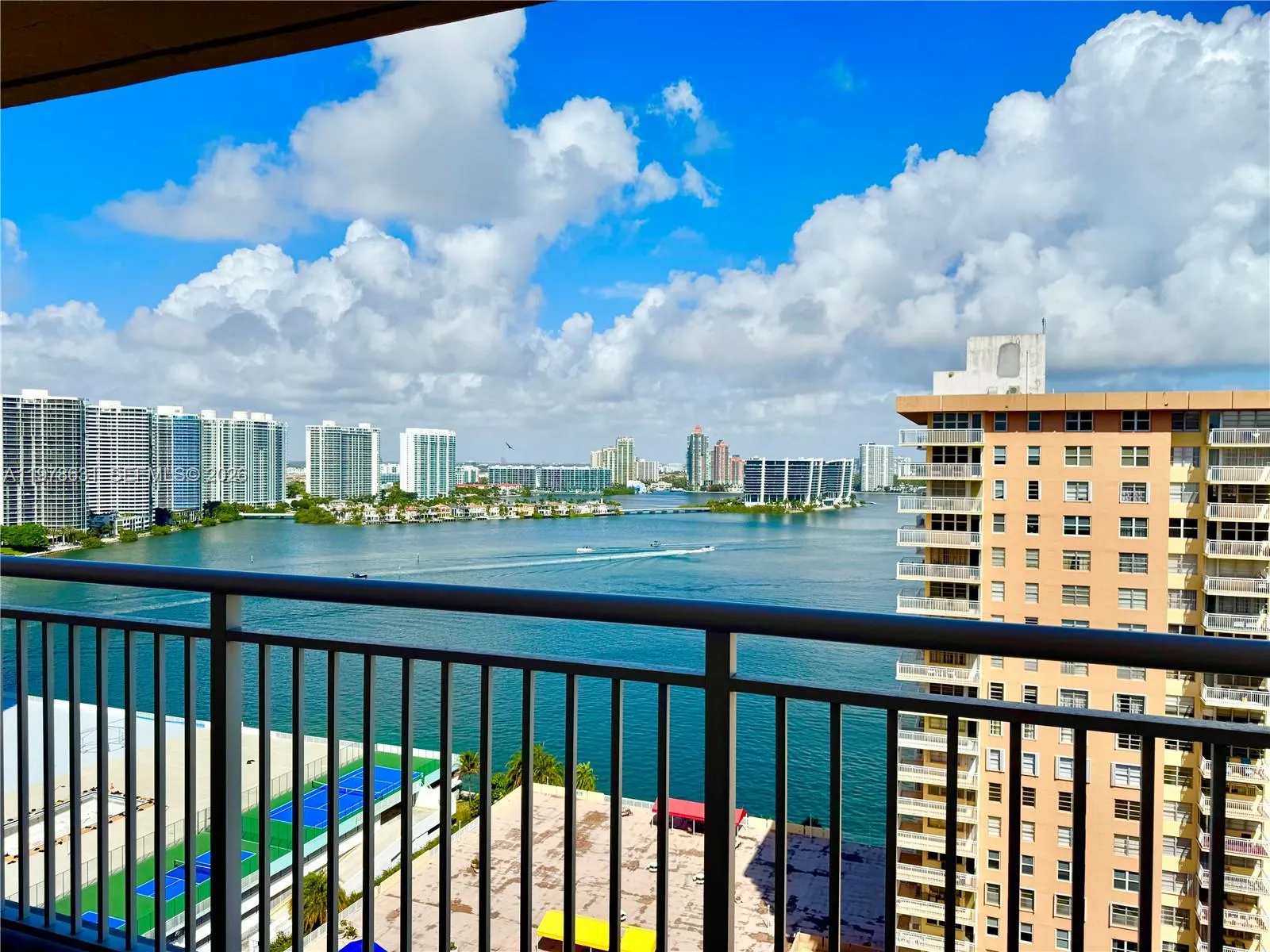 250 174th St 2212, Sunny Isles Beach, Florida 3316, Sunny Isles Beach, Florida 33160, 2 Bedrooms Bedrooms, ,2 BathroomsBathrooms,Residential Lease,For Rent,250 174th St 2212, Sunny Isles Beach, Florida 3316,A11978631