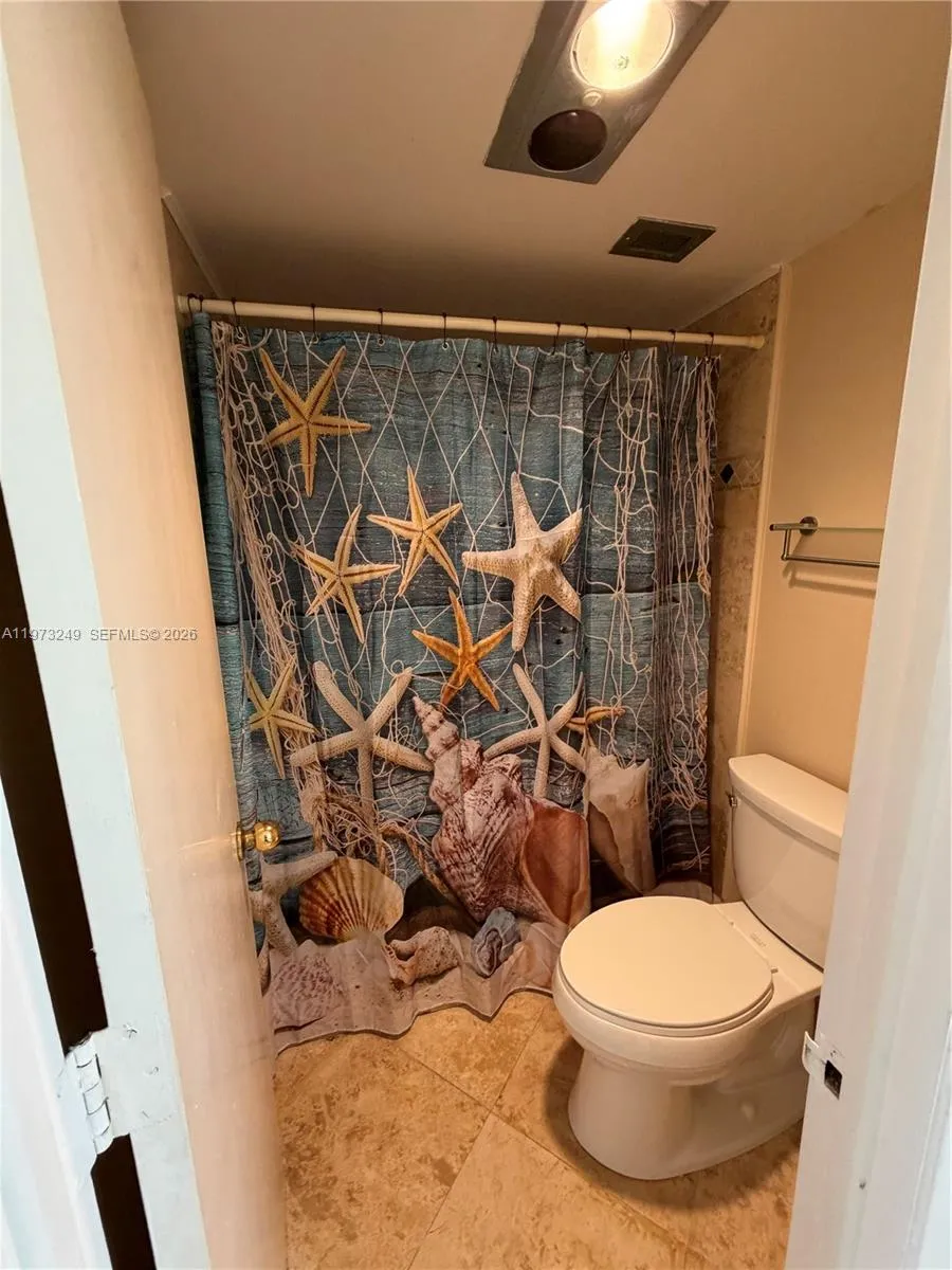 500 Bayview Dr 218, Sunny Isles Beach, Florida 331, Sunny Isles Beach, Florida 33160, 1 Bedroom Bedrooms, ,1 BathroomBathrooms,Residential Lease,For Rent,500 Bayview Dr 218, Sunny Isles Beach, Florida 331,A11973249