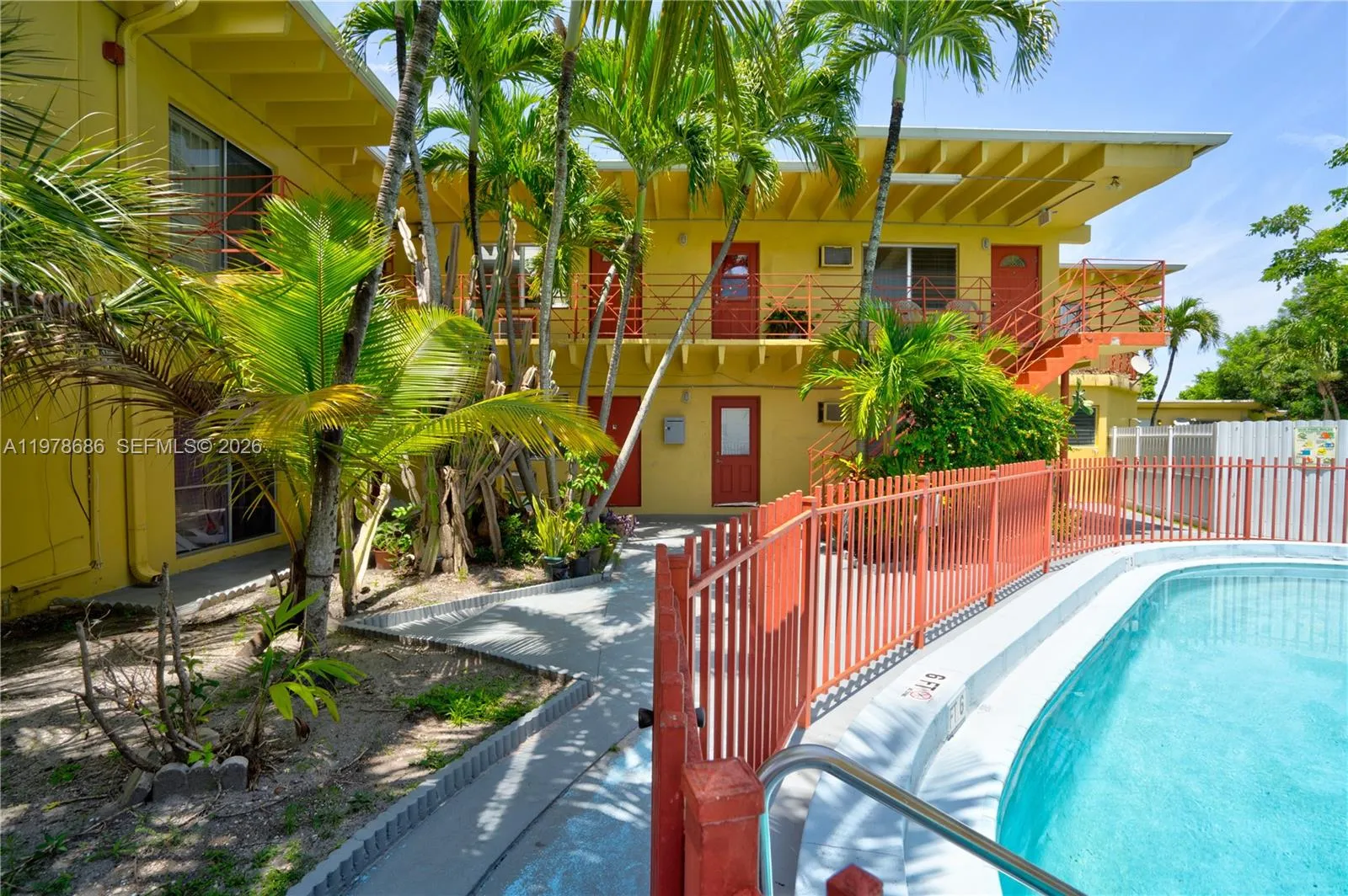 12195 W Dixie Hwy 6e Hwy 6e, North Miami, Florida, North Miami, Florida 33161, 1 Bedroom Bedrooms, ,1 BathroomBathrooms,Residential Lease,For Rent,12195 W Dixie Hwy 6e Hwy 6e, North Miami, Florida ,A11978686
