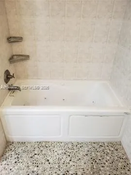 20860 San Simeon Way 404-6, Miami, Florida 33179, Miami, Florida 33179, 2 Bedrooms Bedrooms, ,2 BathroomsBathrooms,Residential Lease,For Rent,20860 San Simeon Way 404-6, Miami, Florida 33179,A11978693
