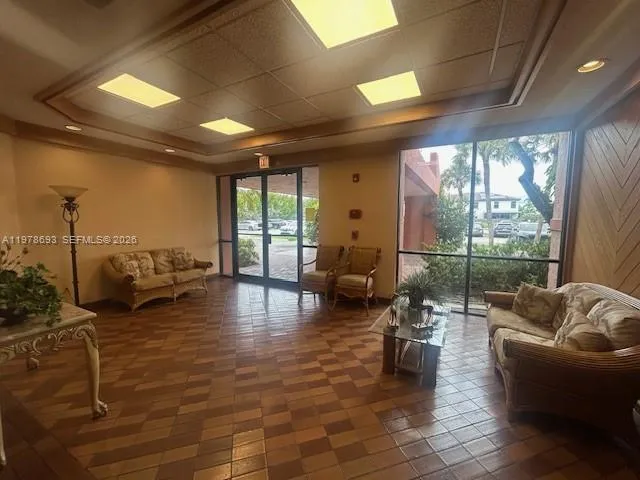 20860 San Simeon Way 404-6, Miami, Florida 33179, Miami, Florida 33179, 2 Bedrooms Bedrooms, ,2 BathroomsBathrooms,Residential Lease,For Rent,20860 San Simeon Way 404-6, Miami, Florida 33179,A11978693