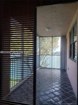 20860 San Simeon Way 404-6, Miami, Florida 33179, Miami, Florida 33179, 2 Bedrooms Bedrooms, ,2 BathroomsBathrooms,Residential Lease,For Rent,20860 San Simeon Way 404-6, Miami, Florida 33179,A11978693